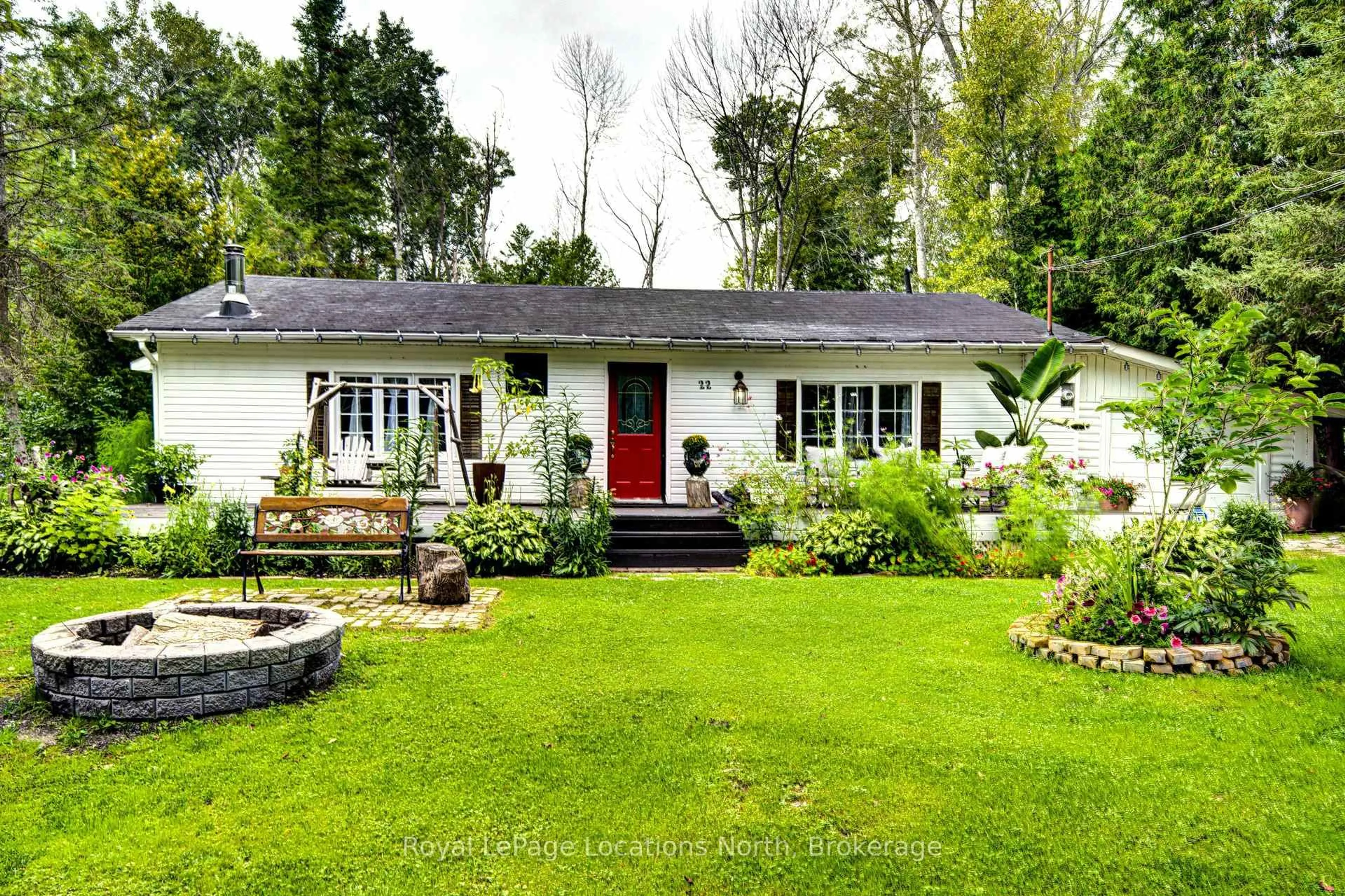 Home with vinyl exterior material, street for 22 Balsam St, Tiny Ontario L0L 1P1
