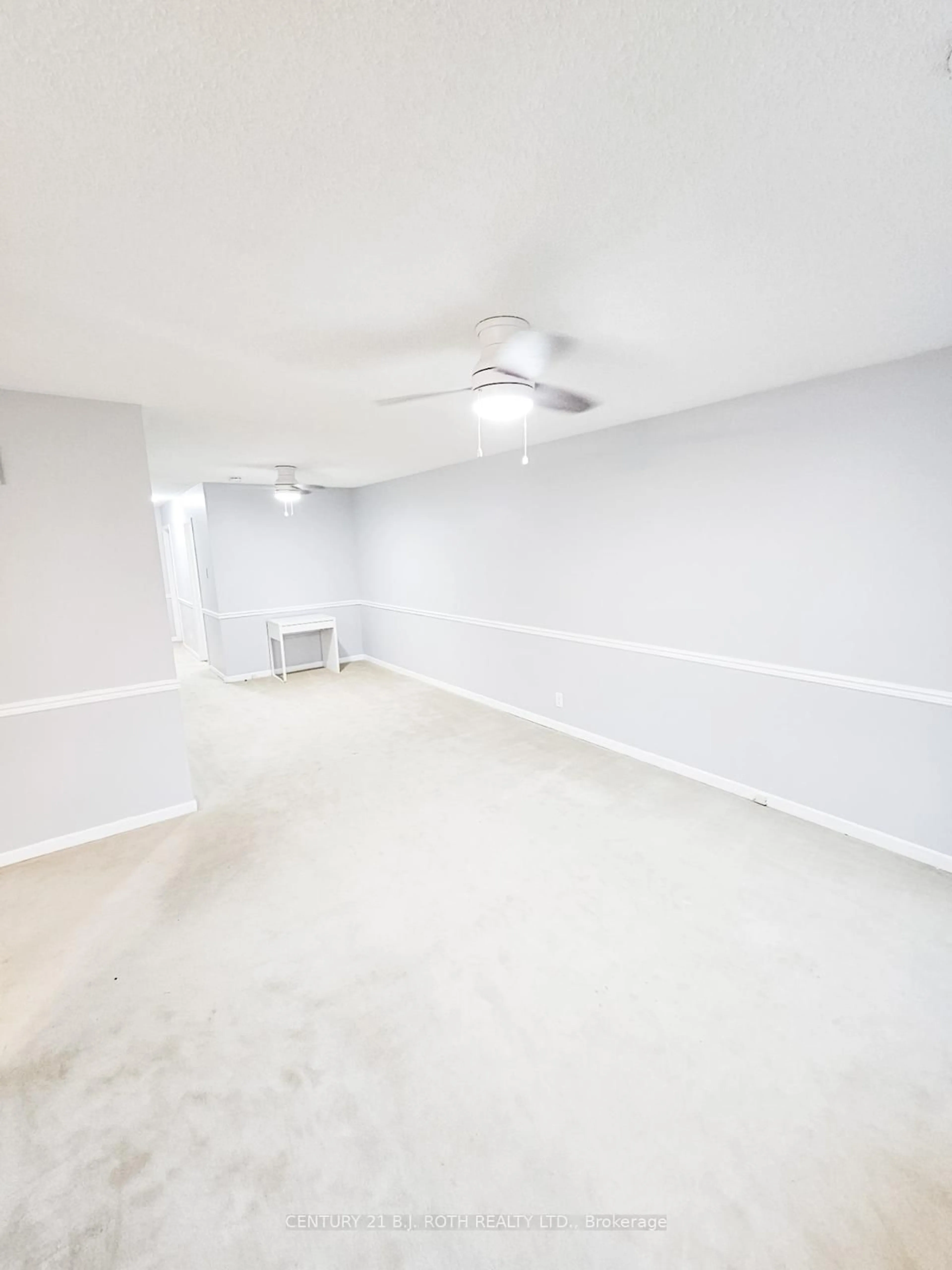 A pic of a room for 33 Beaumaur Dr, Penetanguishene Ontario L9M 1V7