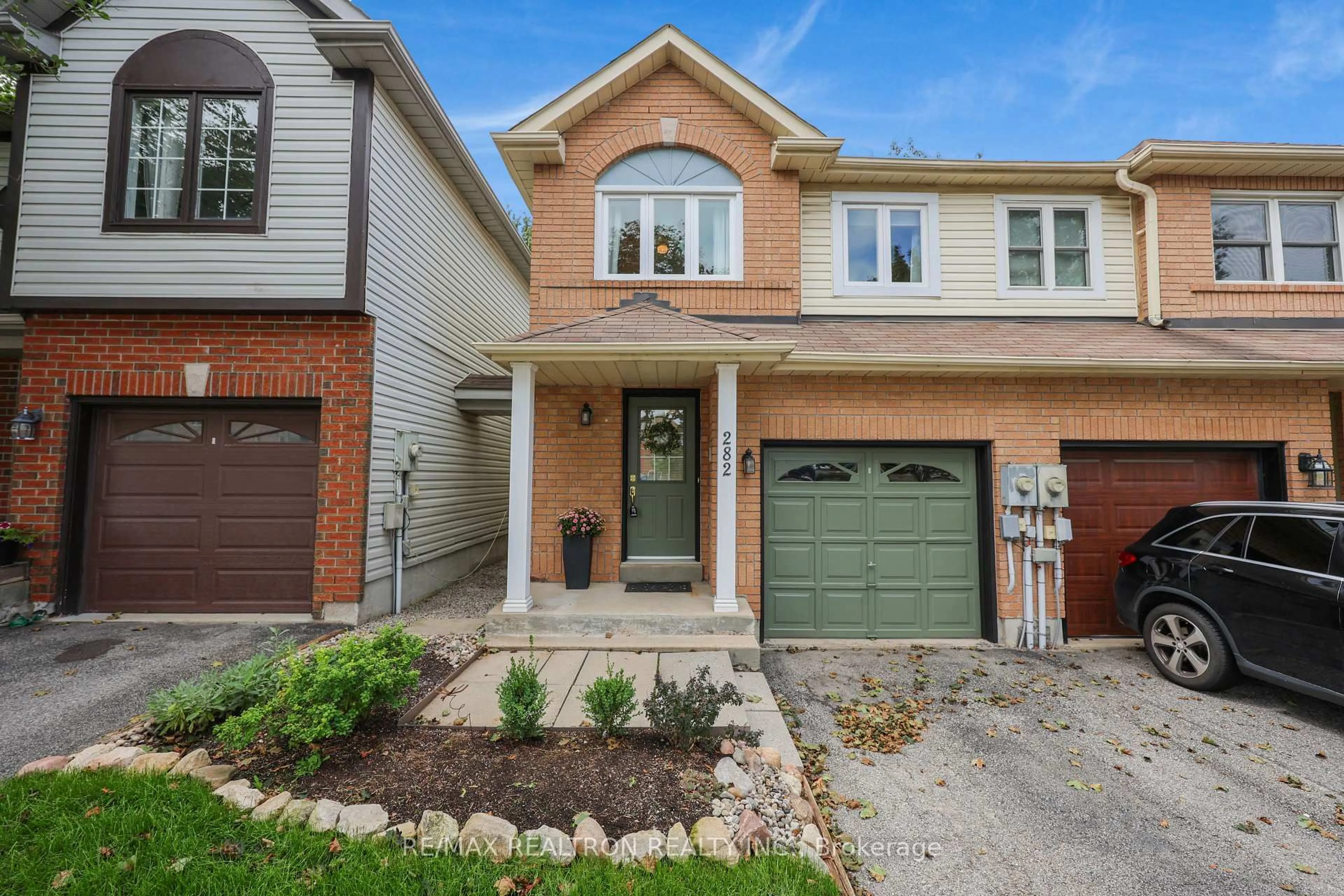 Home with brick exterior material, street for 282 Ferndale Dr, Barrie Ontario L4N 8J9