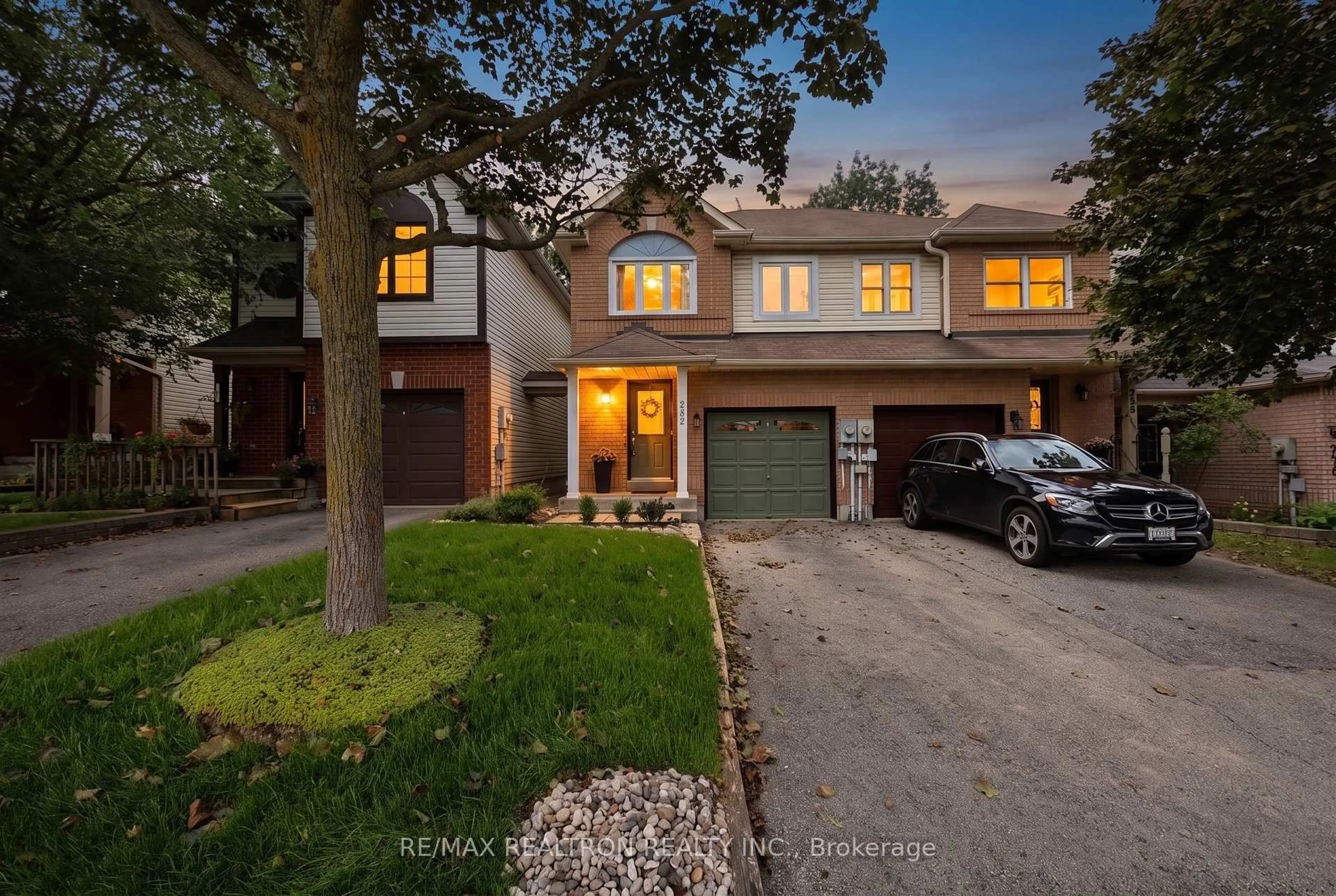 Home with brick exterior material, street for 282 Ferndale Dr, Barrie Ontario L4N 8J9