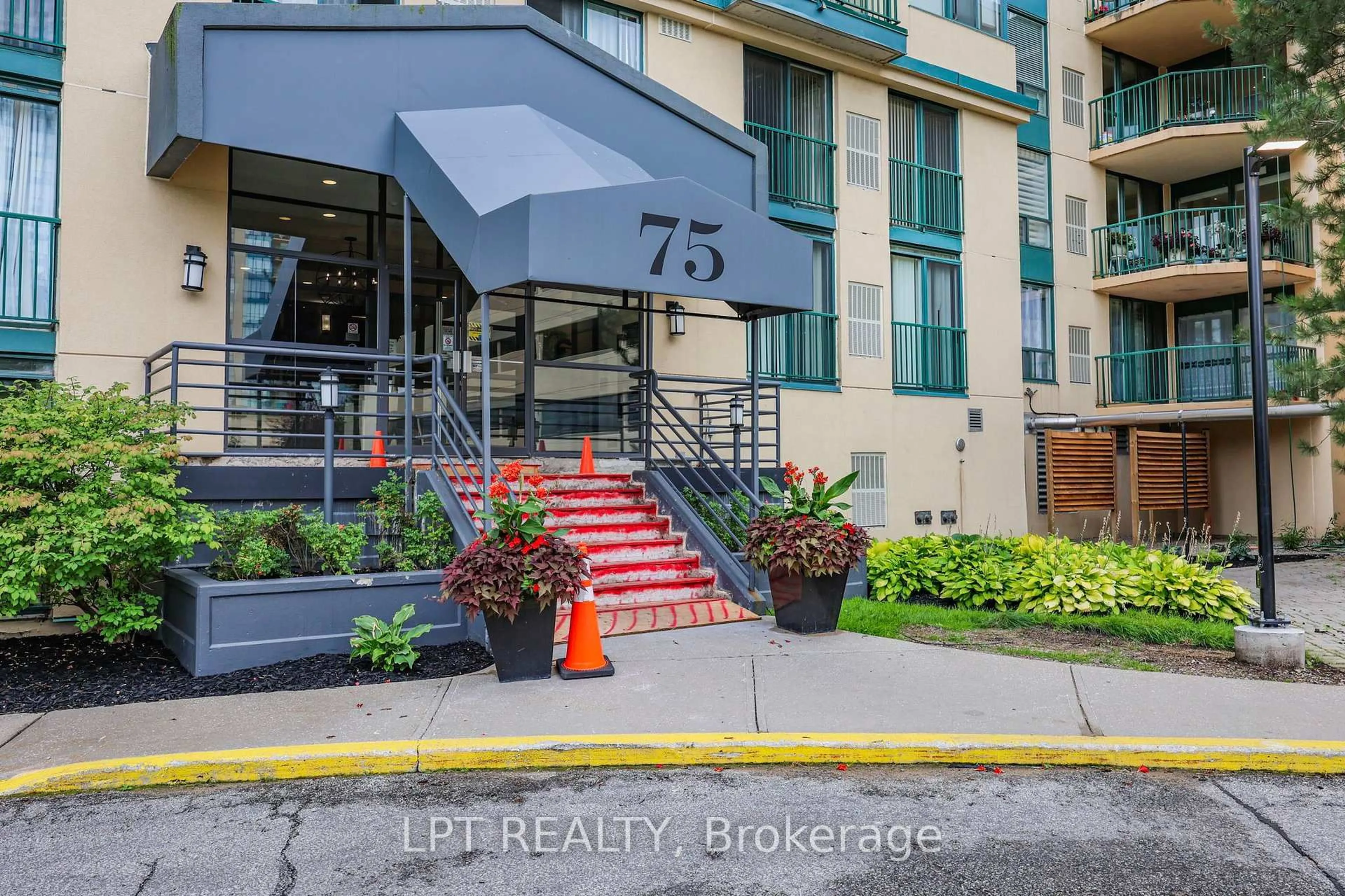 Unknown for 75 Ellen St #1111, Barrie Ontario L4N 7R6