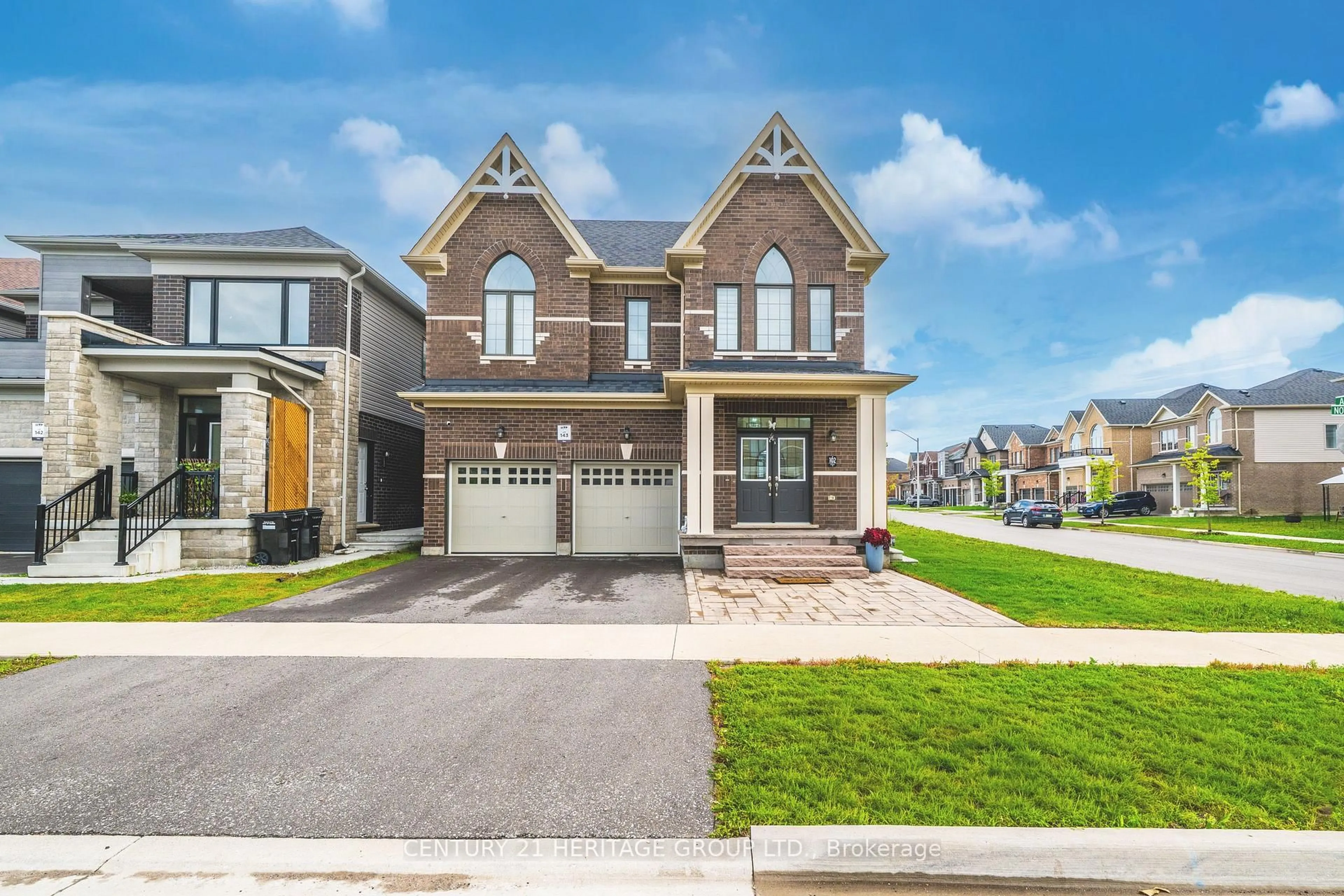 Home with brick exterior material, street for 102 Nottingham Rd, Barrie Ontario L9J 0L5