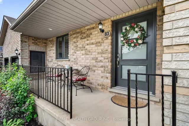83 Logan Crt, Barrie 3