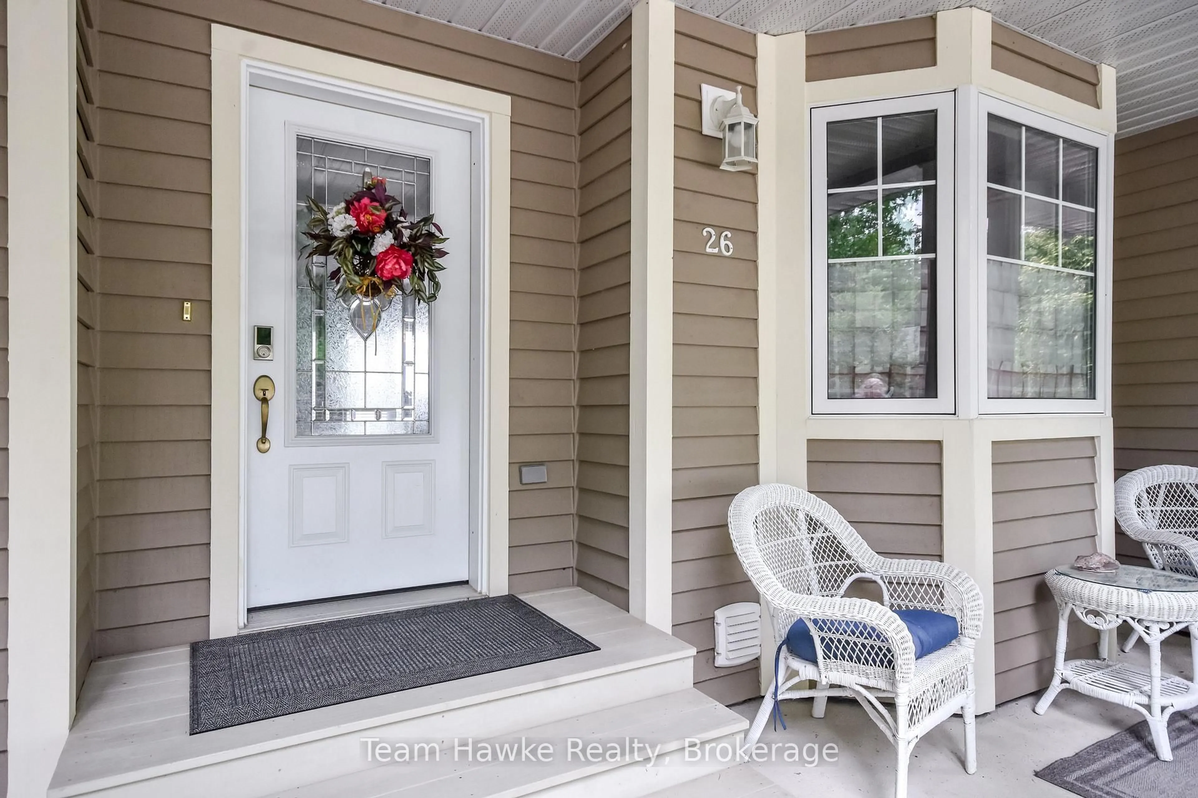 Indoor entryway for 26 Drummond Dr, Penetanguishene Ontario L9M 0A2