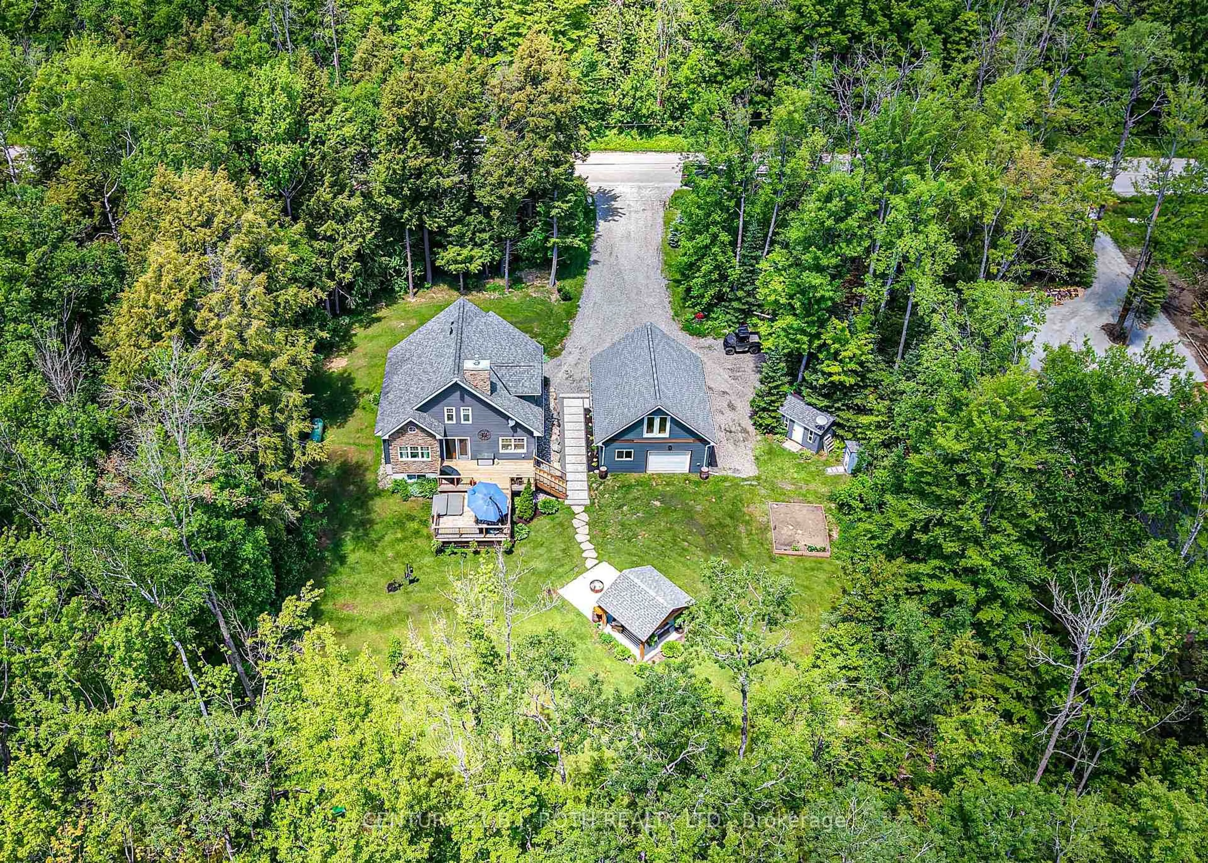 A pic from outside/outdoor area/front of a property/back of a property/a pic from drone, unknown for 2833 Switch Rd, Ramara Ontario L0K 2B0