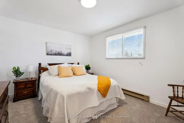46 Erie St, Collingwood 4