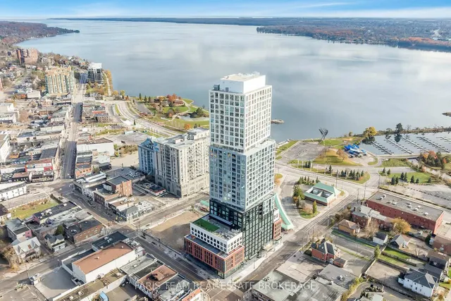 39 Mary St #3301, Barrie 1