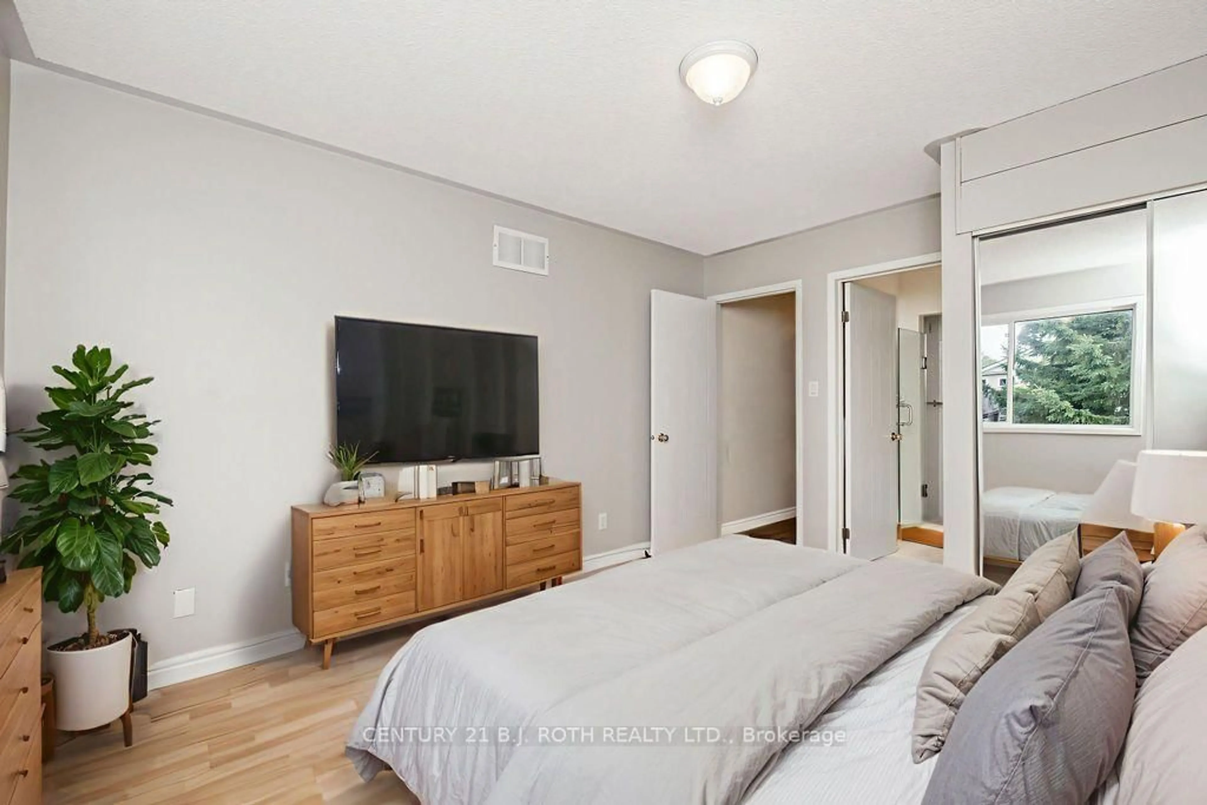 A pic of a room for 24 Ashton St, Orillia Ontario L3V 7V5