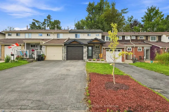 36 Chaucer Cres, Barrie 3