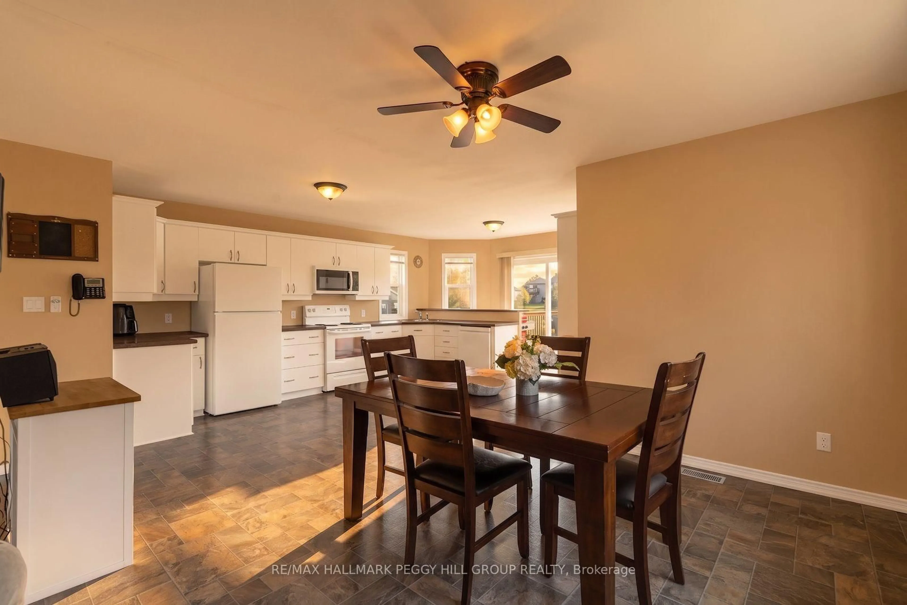 Open concept kitchen, ceramic/tile floor for 5 Allan Crt, Springwater Ontario L0L 1P0