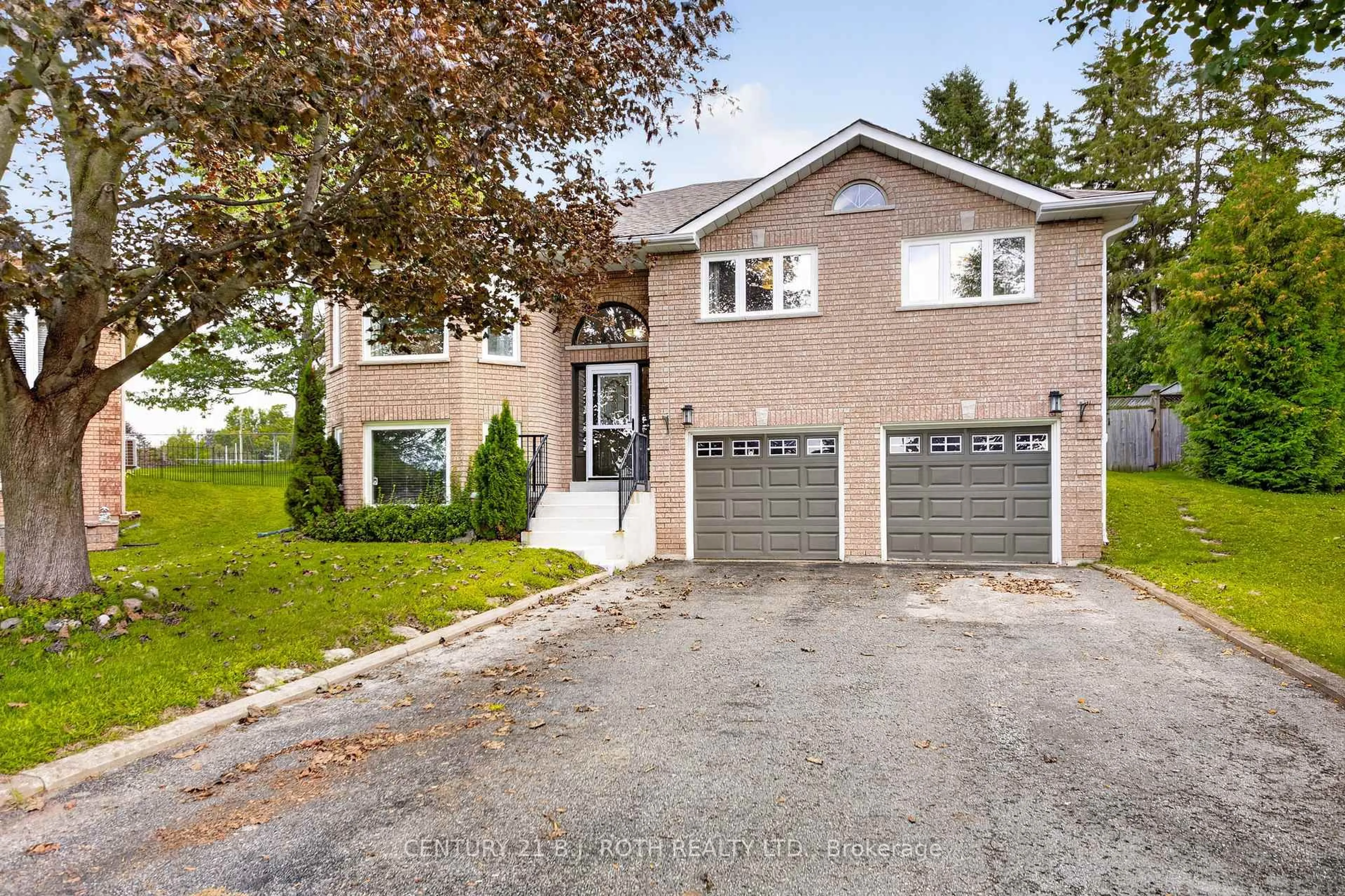 Home with brick exterior material, street for 23 Carter Cres, Orillia Ontario L3V 7S3