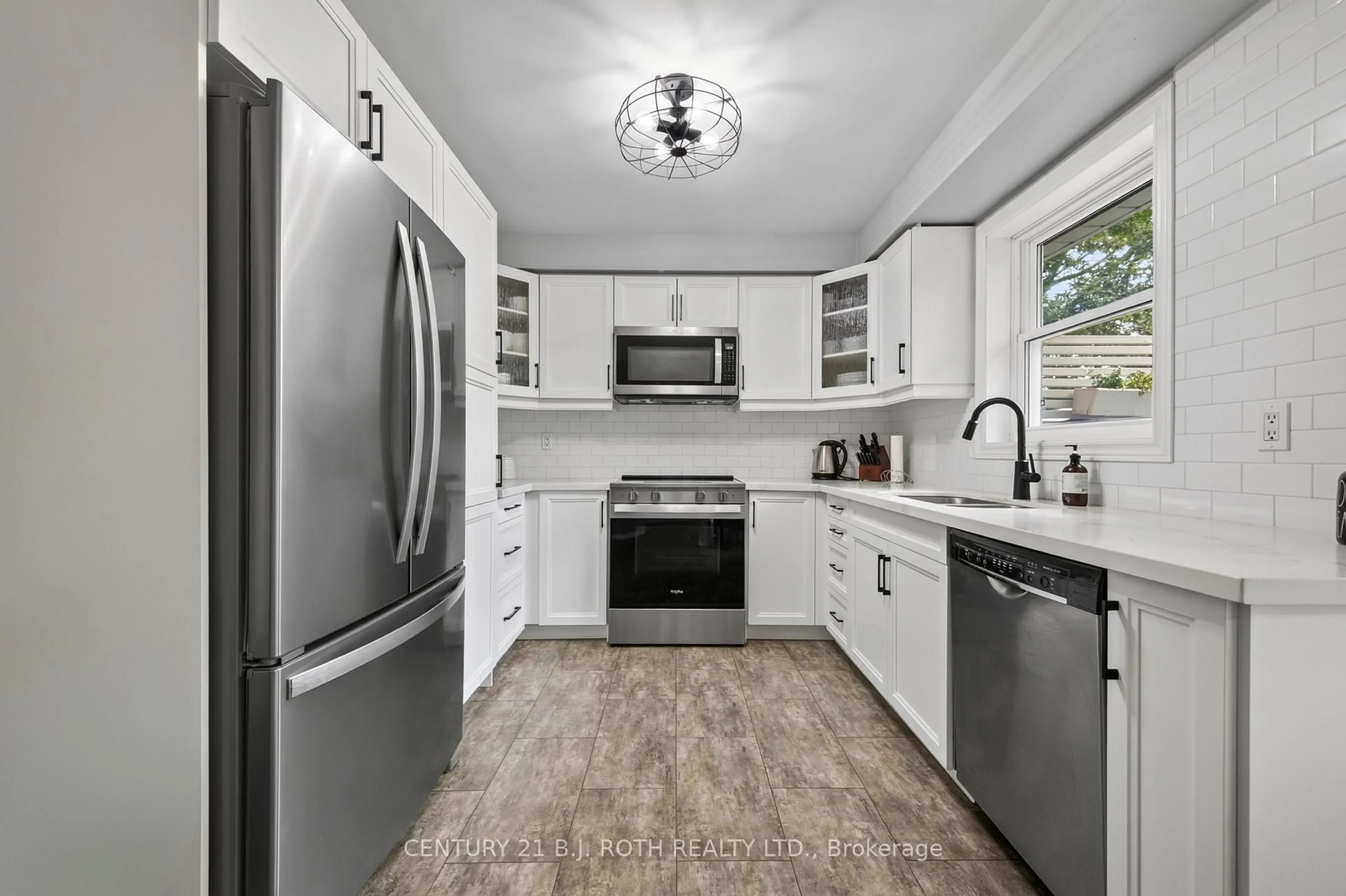 Unknown for 23 Carter Cres, Orillia Ontario L3V 7S3