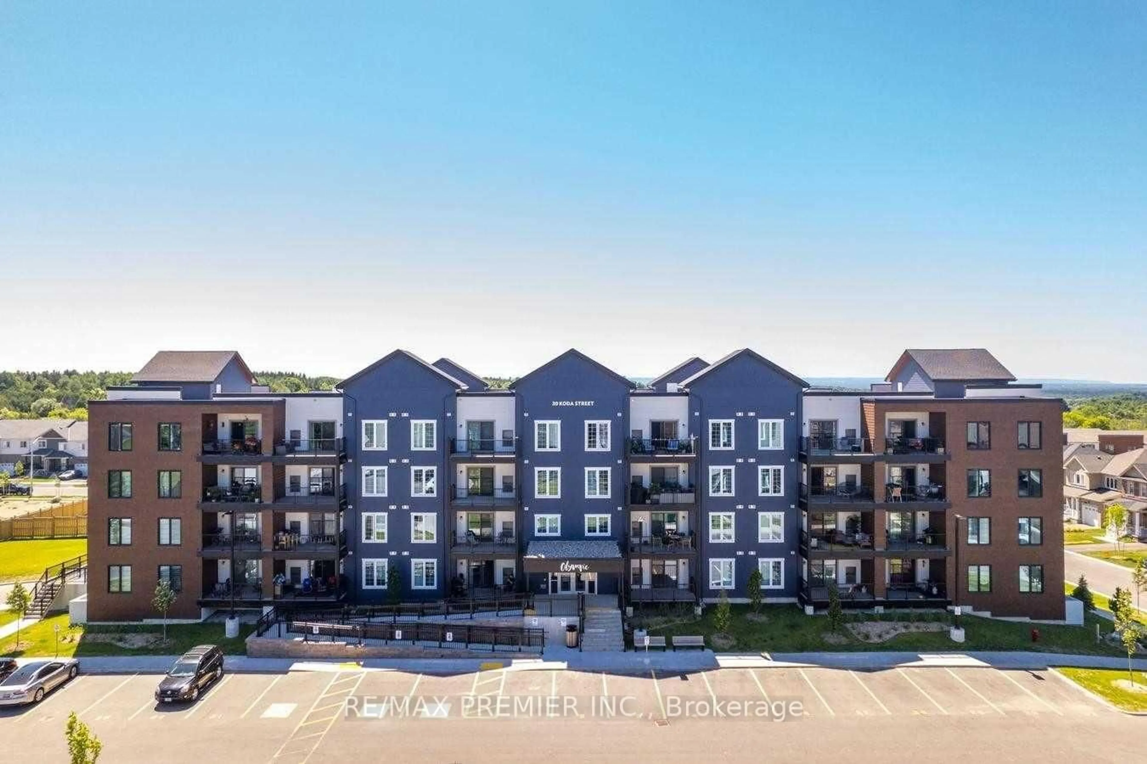 A pic from outside/outdoor area/front of a property/back of a property/a pic from drone, building for 20 Koda St #109, Barrie Ontario L9J 0J7