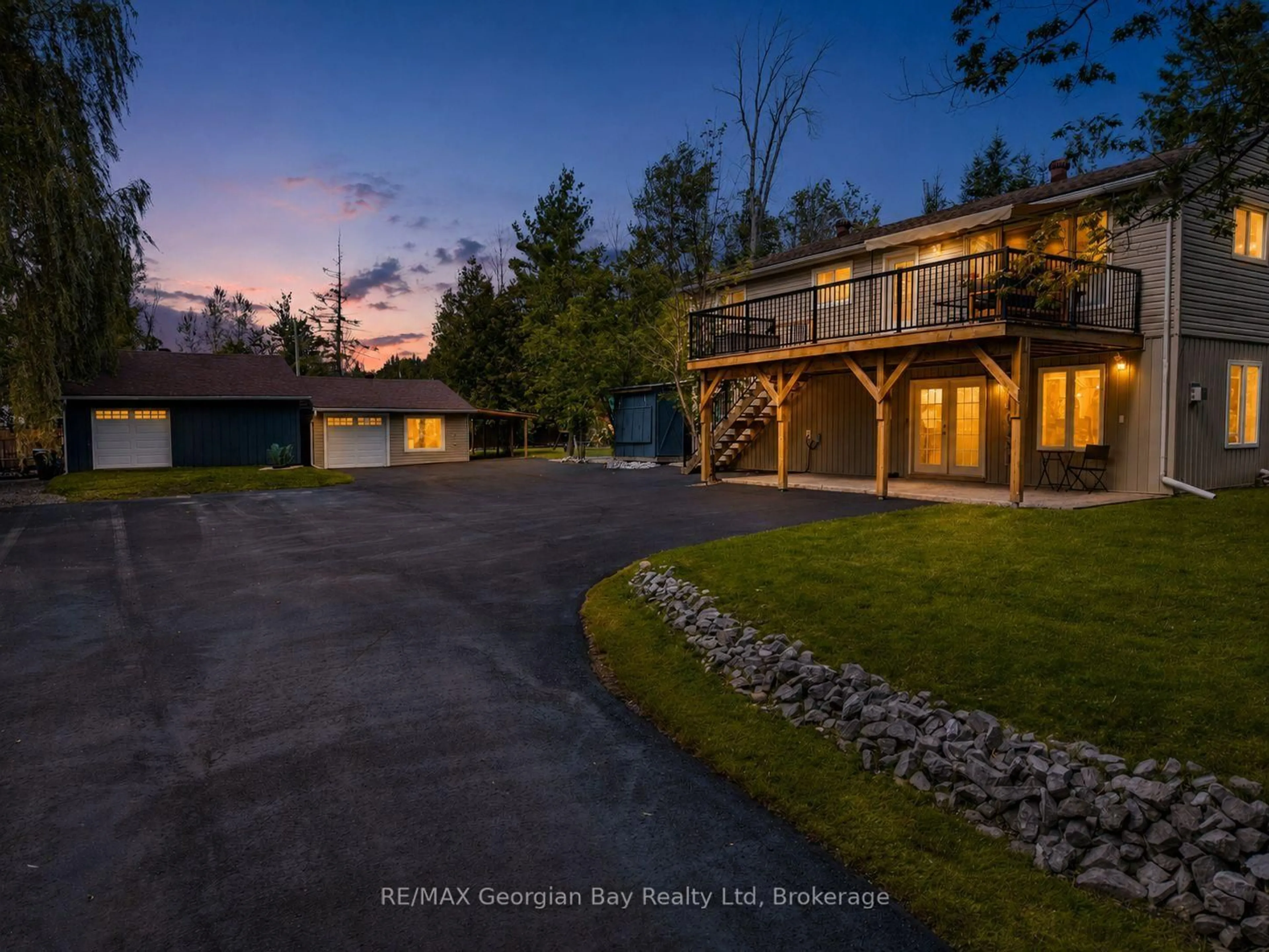 A pic from outside/outdoor area/front of a property/back of a property/a pic from drone, unknown for 2384 Whetham Rd, Springwater Ontario L0L 1P0