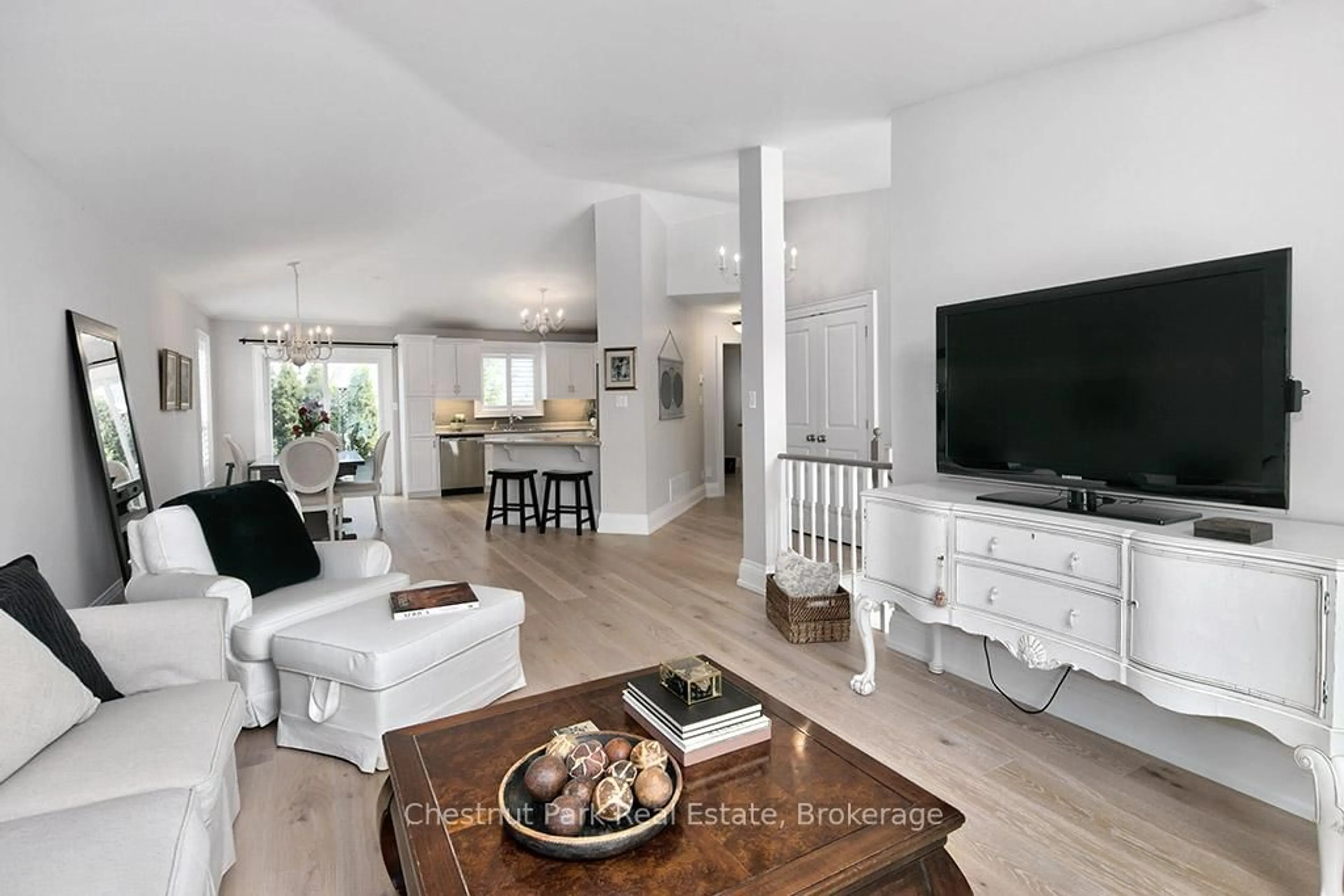 Unknown for 40 Barker Blvd, Collingwood Ontario L9Y 4W4
