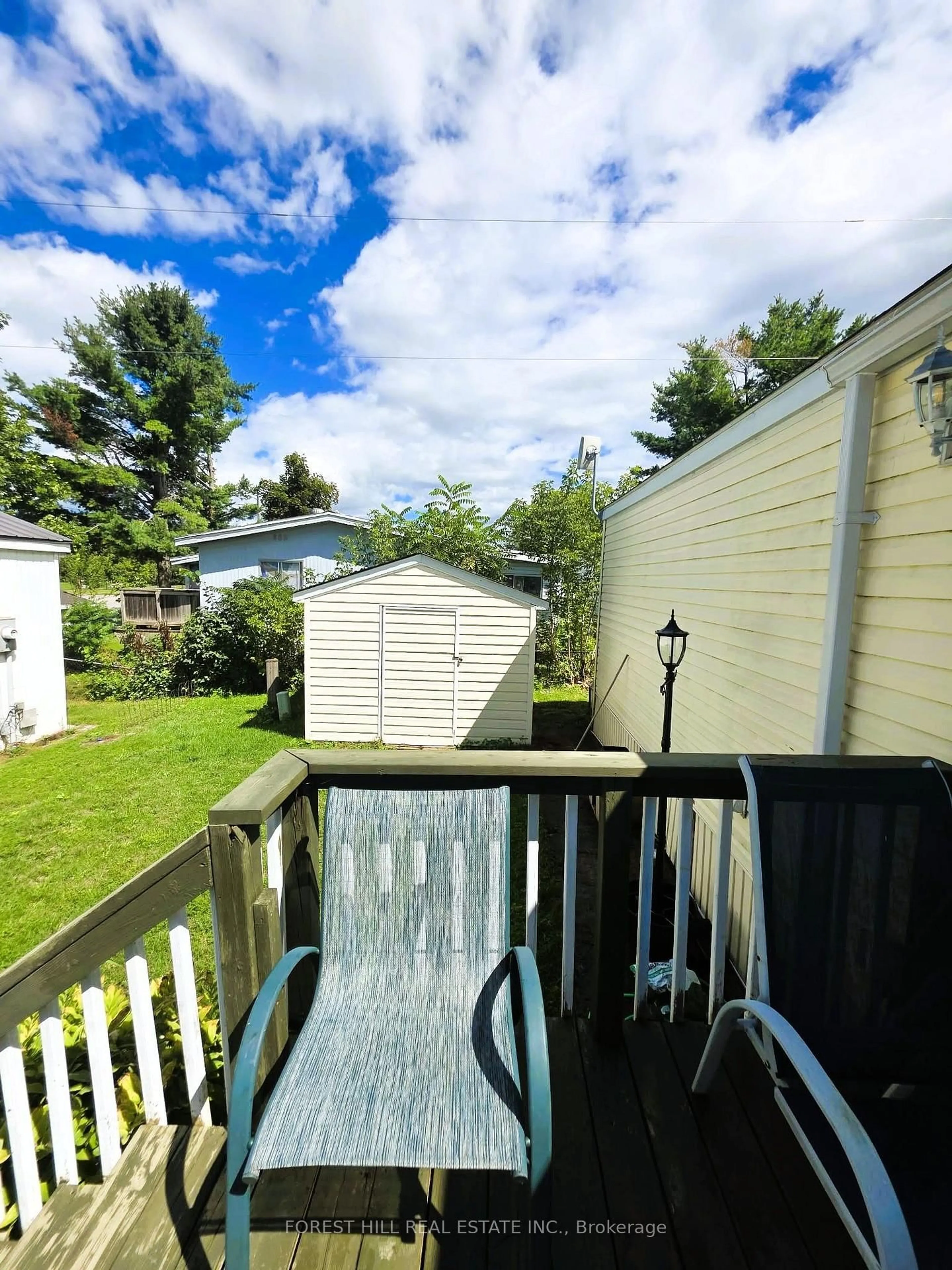 A pic from outside/outdoor area/front of a property/back of a property/a pic from drone, water/lake/river/ocean view for 4105 Spruce Rd, Severn Ontario L3N 0V1