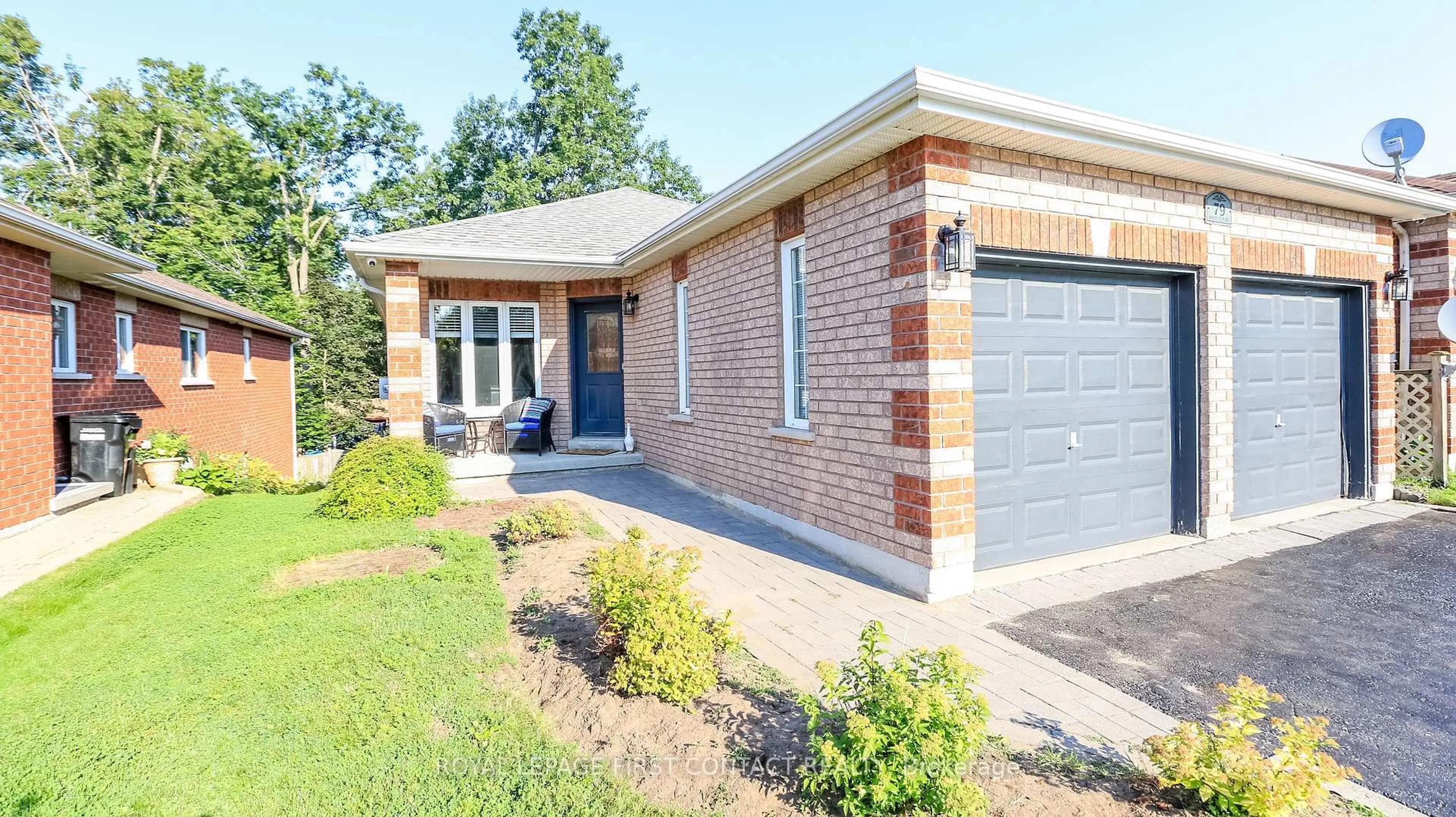 Home with brick exterior material, street for 79 White Elm Rd, Barrie Ontario L4N 0E4