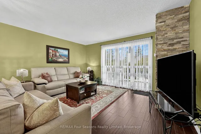 34 Dawson Dr #839, Collingwood 2