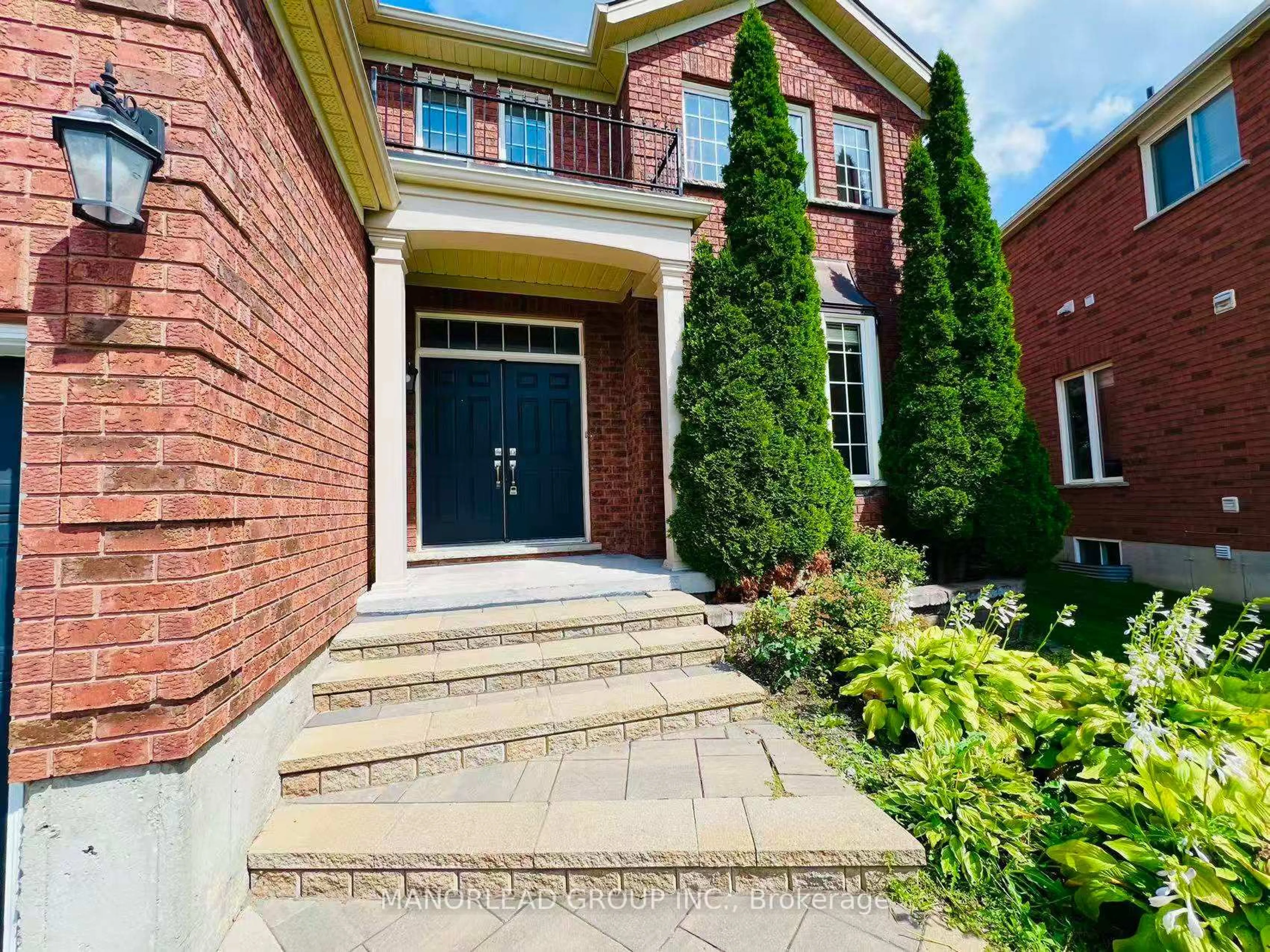 Home with brick exterior material, street for 42 Parisian Cres, Barrie Ontario L4N 0Y9
