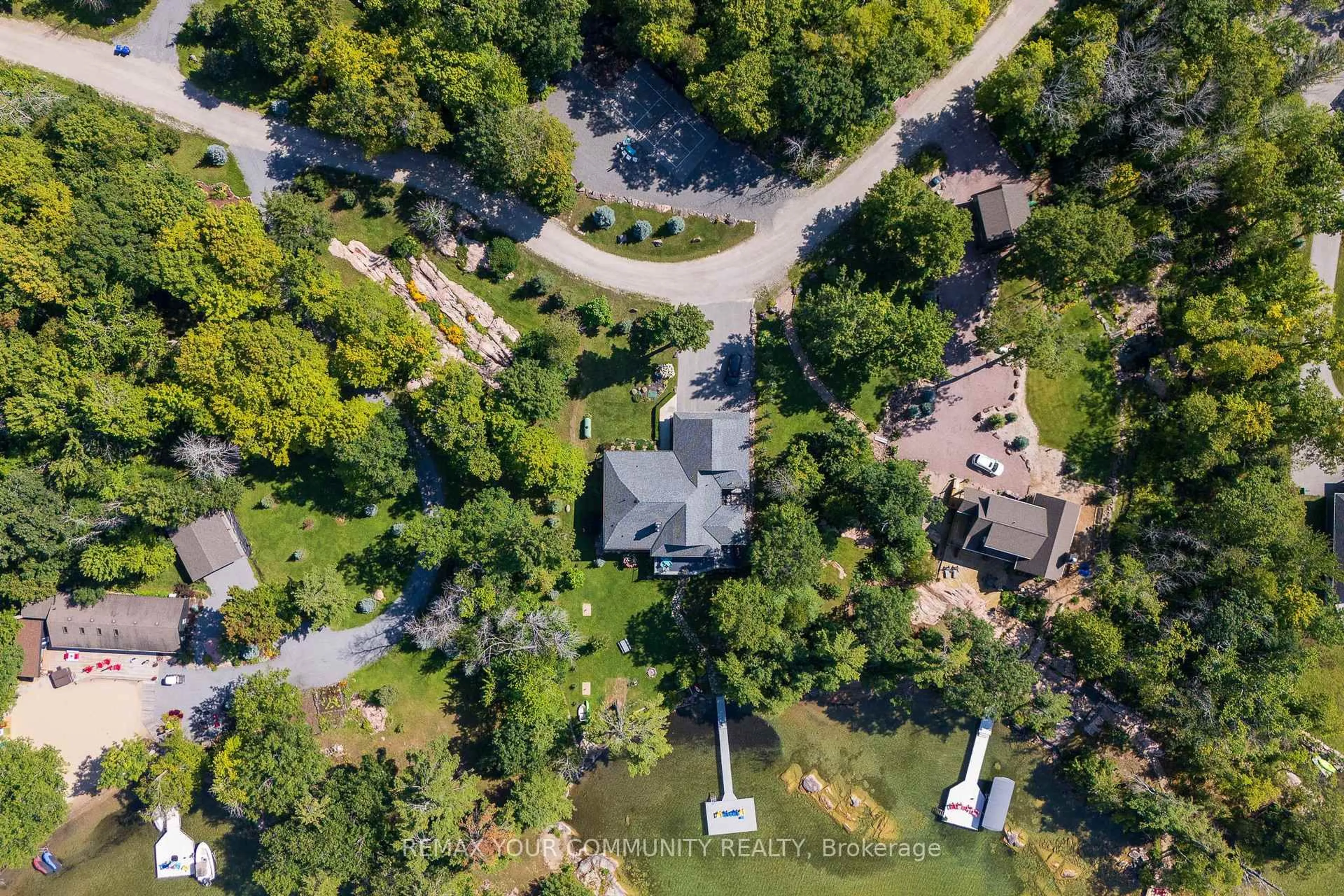 A pic from outside/outdoor area/front of a property/back of a property/a pic from drone, unknown for 7314 Summerland Rd, Ramara Ontario L0K 2B0