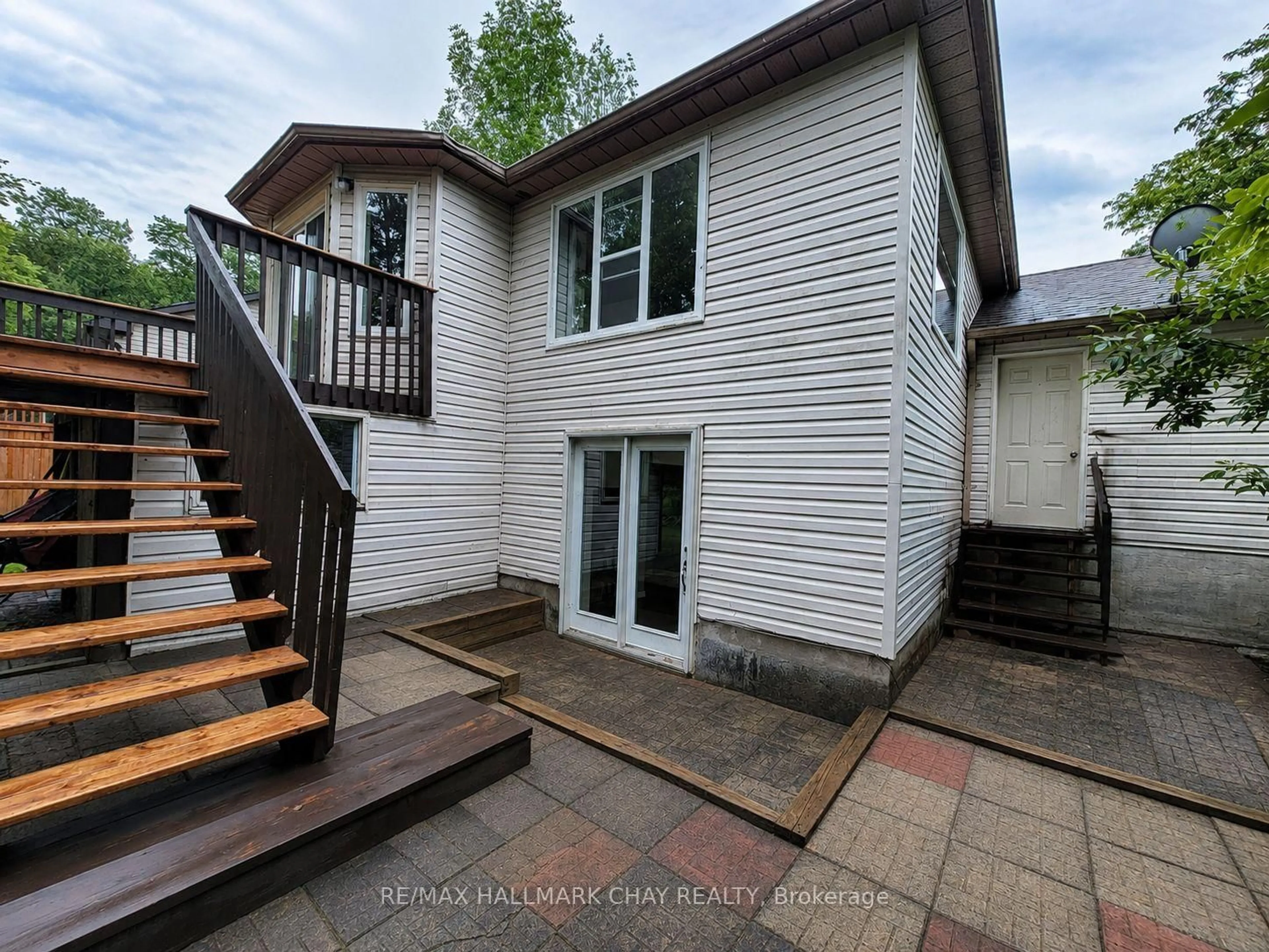 Unknown for 5 Harbour Cres, Wasaga Beach Ontario L9Z 1G4
