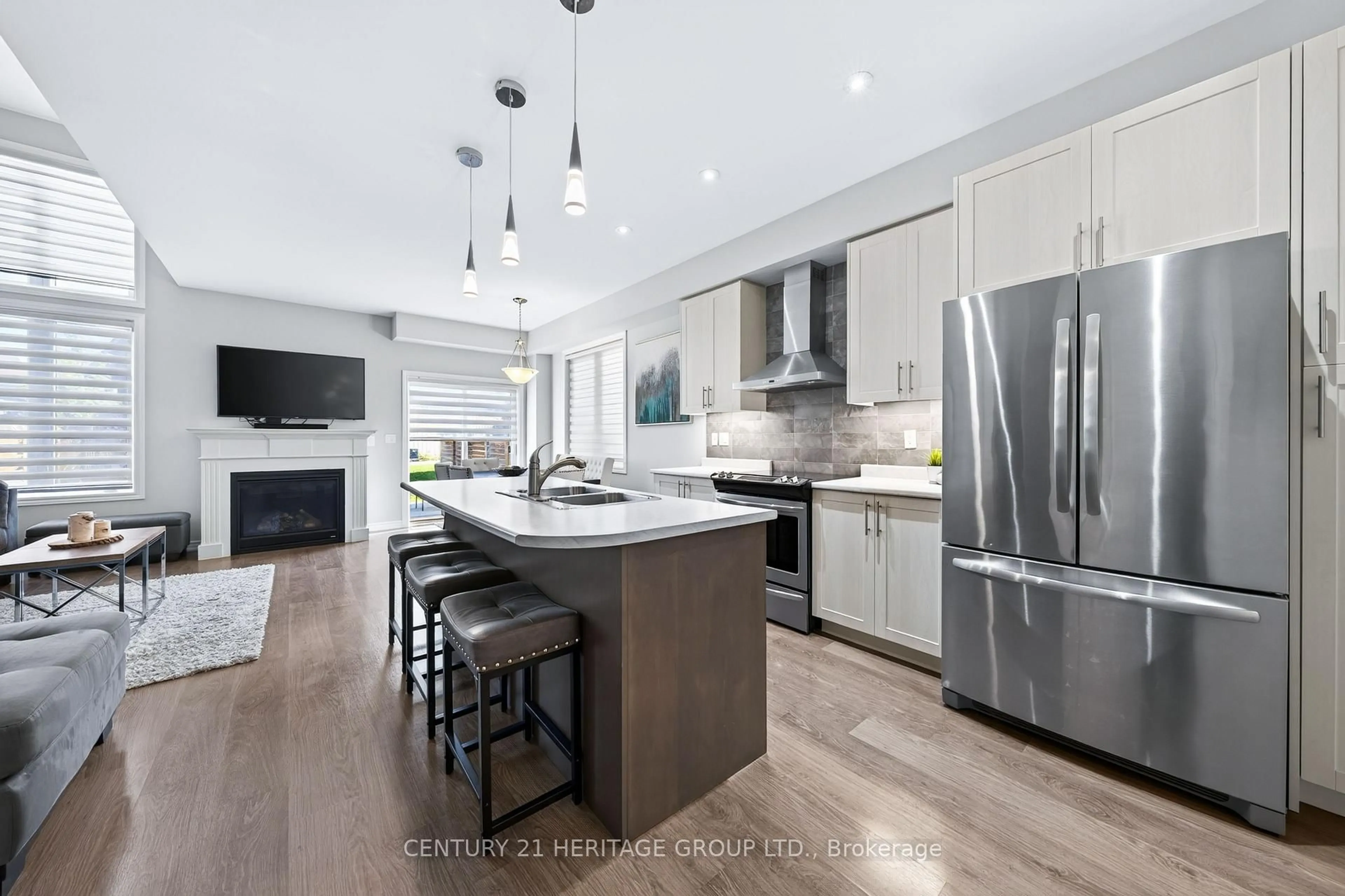 Contemporary kitchen, unknown for 38 Lett Ave, Collingwood Ontario L9Y 0Z5
