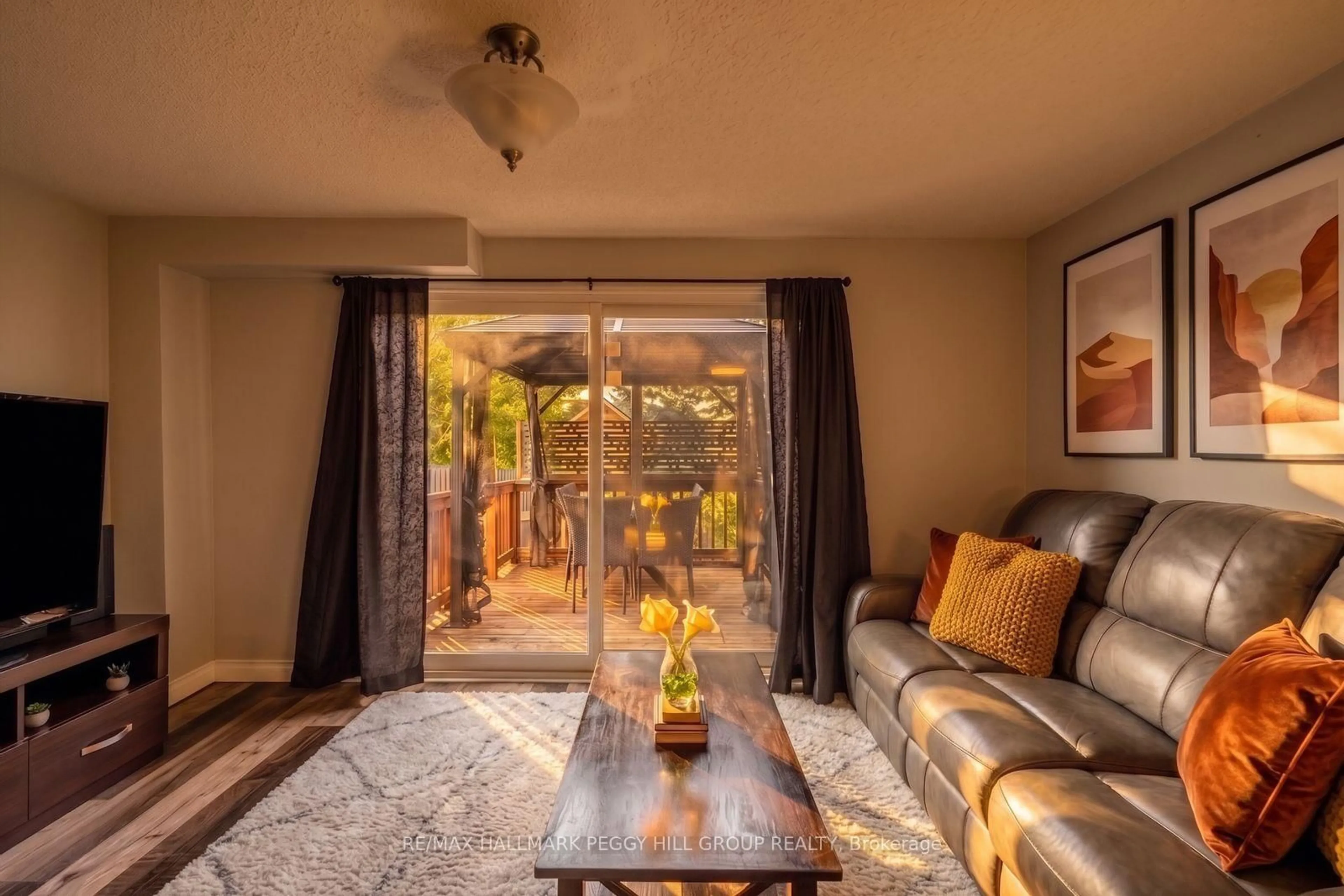 Living room with furniture, unknown for 193 Nathan Cres, Barrie Ontario L4N 0S4