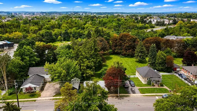 204 Cox Mill Rd, Barrie 5