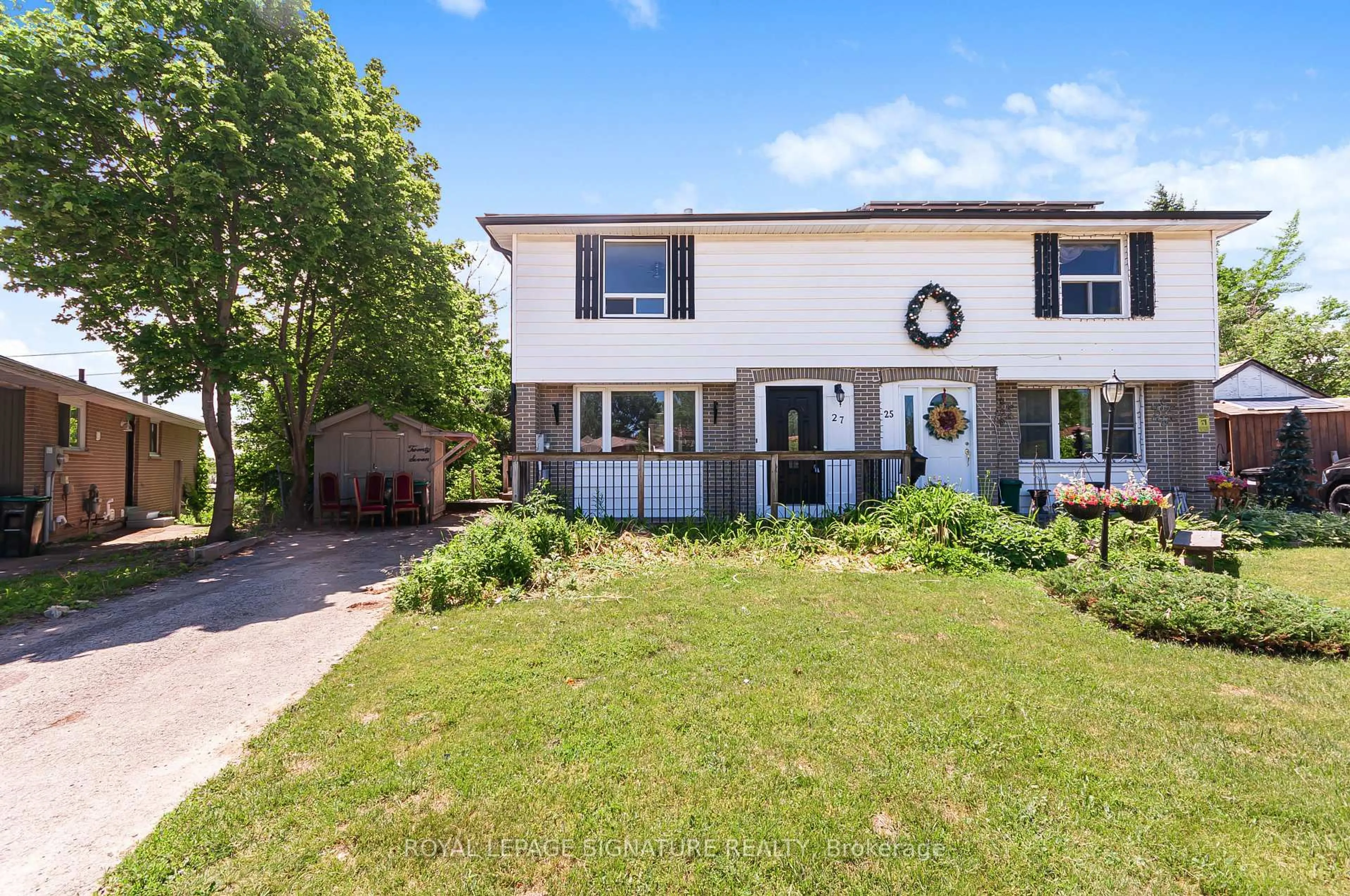 Unknown for 27 DAPHNE Cres, Barrie Ontario L4M 2Y7