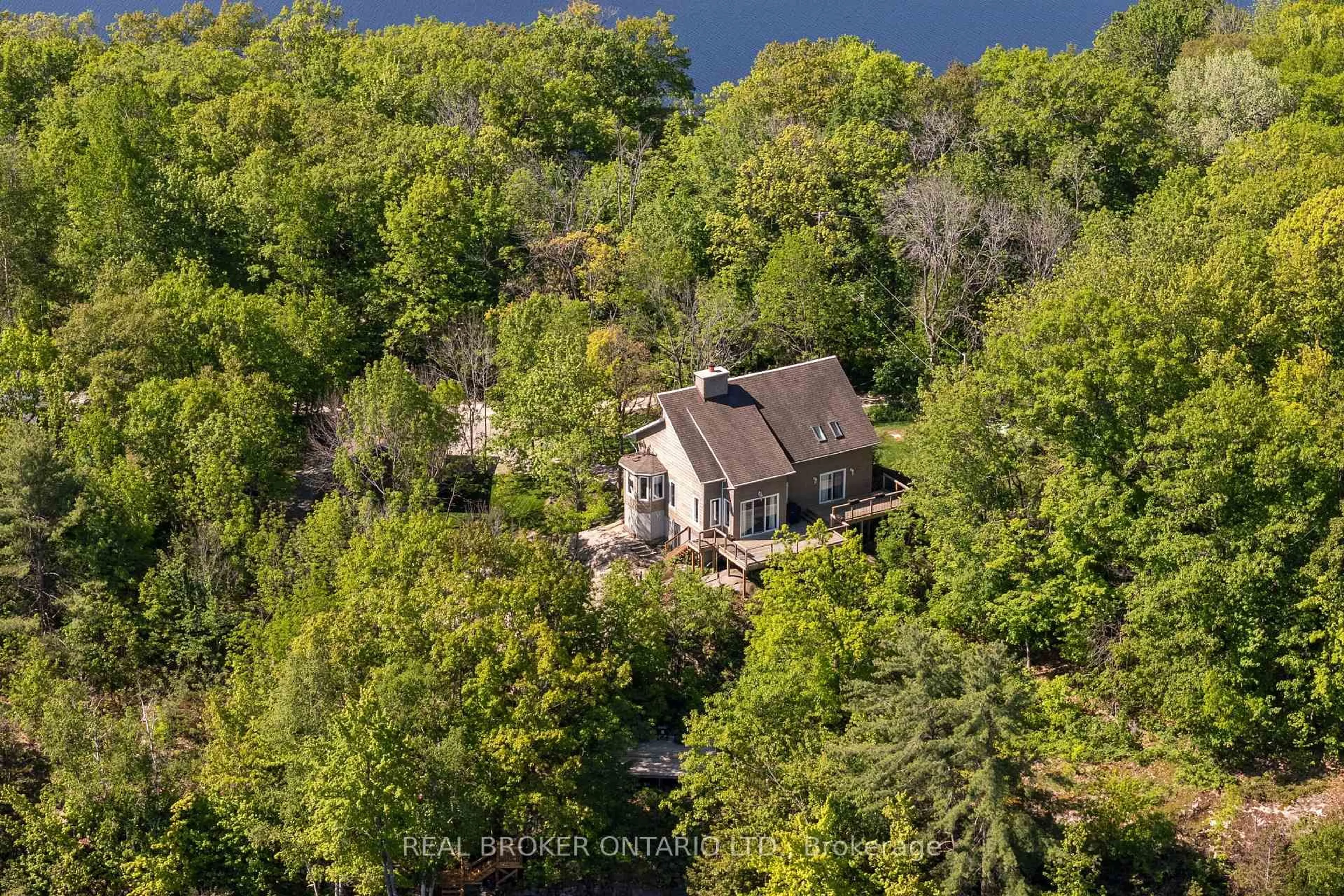A pic from outside/outdoor area/front of a property/back of a property/a pic from drone, water/lake/river/ocean view for 2043 Beman Point Lane, Severn Ontario L0K 1E0
