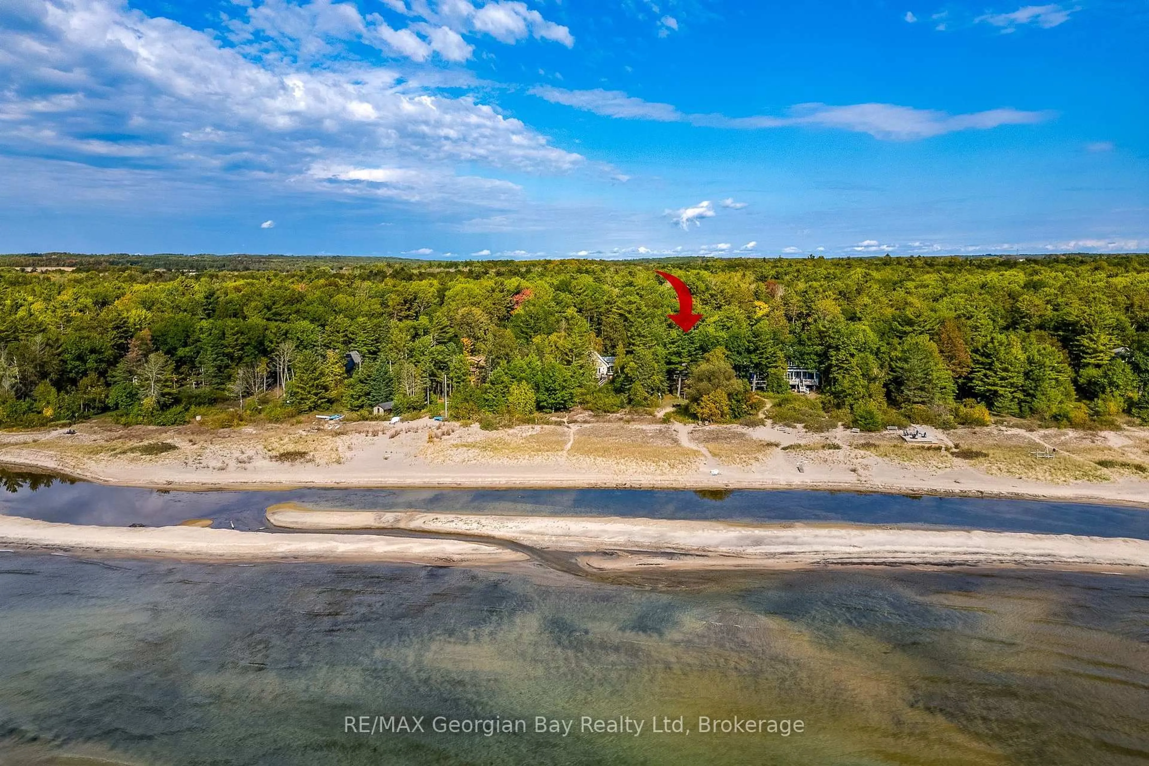 A pic from outside/outdoor area/front of a property/back of a property/a pic from drone, water/lake/river/ocean view for 100 Nottawaga Dr, Tiny Ontario L0L 2J0