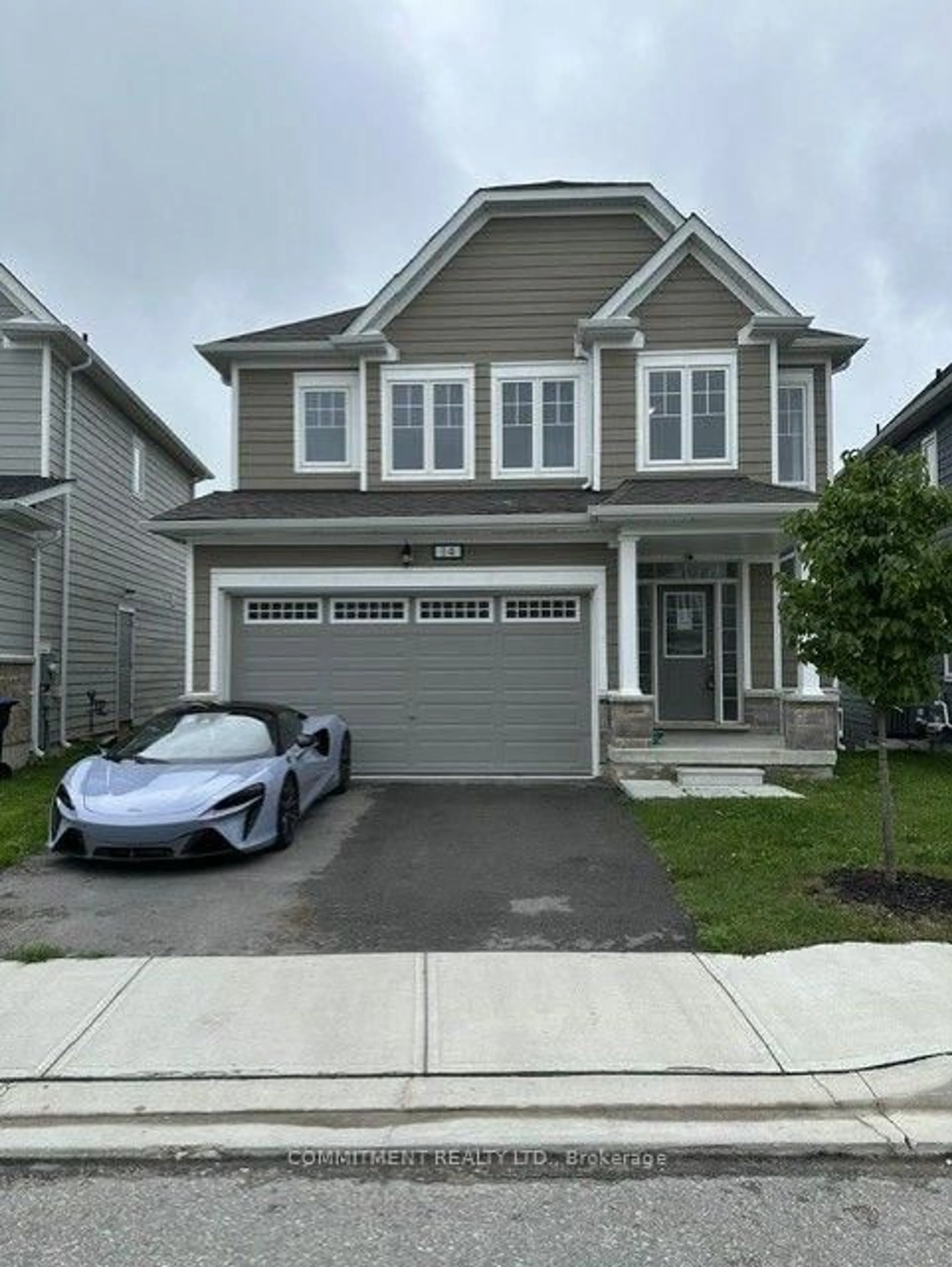 Home with vinyl exterior material, street for 14 Shapira Ave, Wasaga Beach Ontario L9Z 0K2