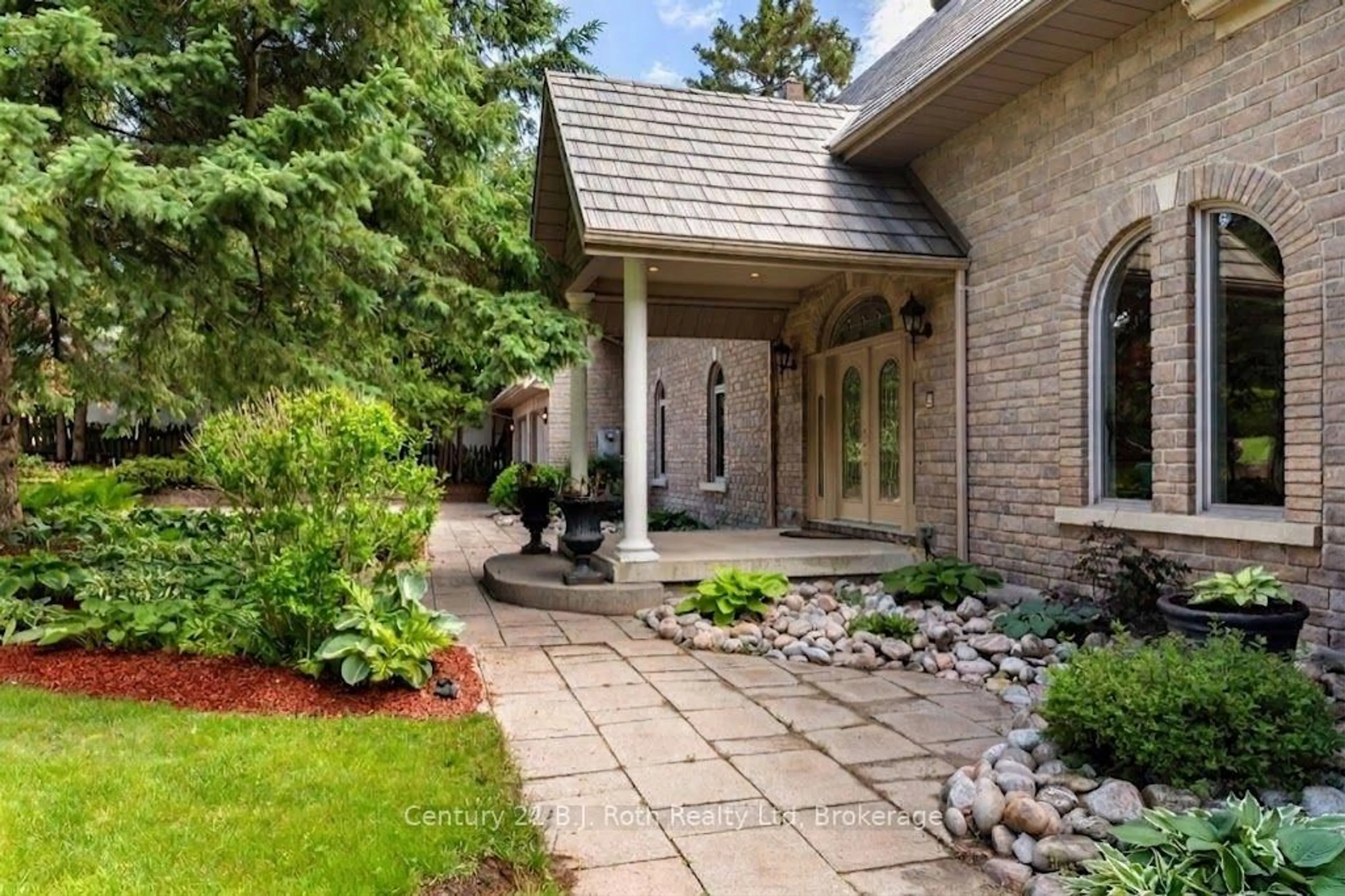 Unknown for 339 Champlain Rd, Penetanguishene Ontario L9M 1S3