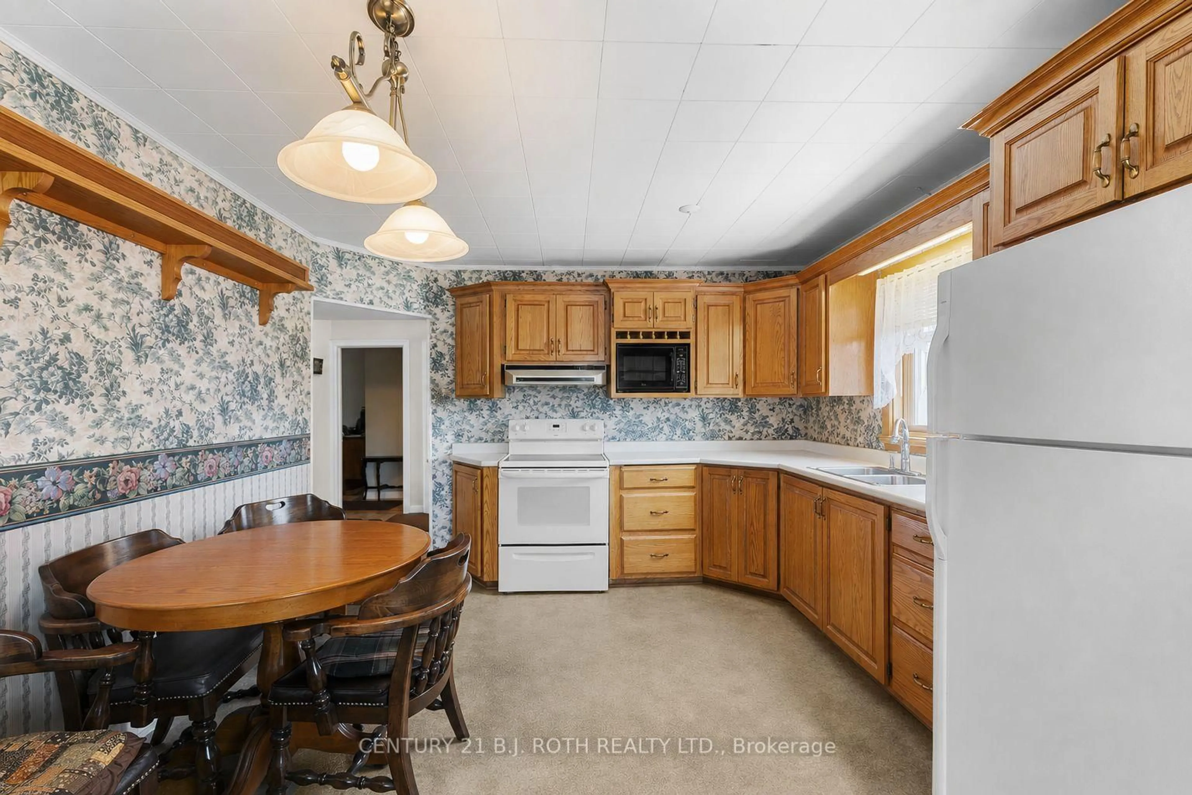 Unknown for 328 Colborne St, Orillia Ontario L3V 3A3