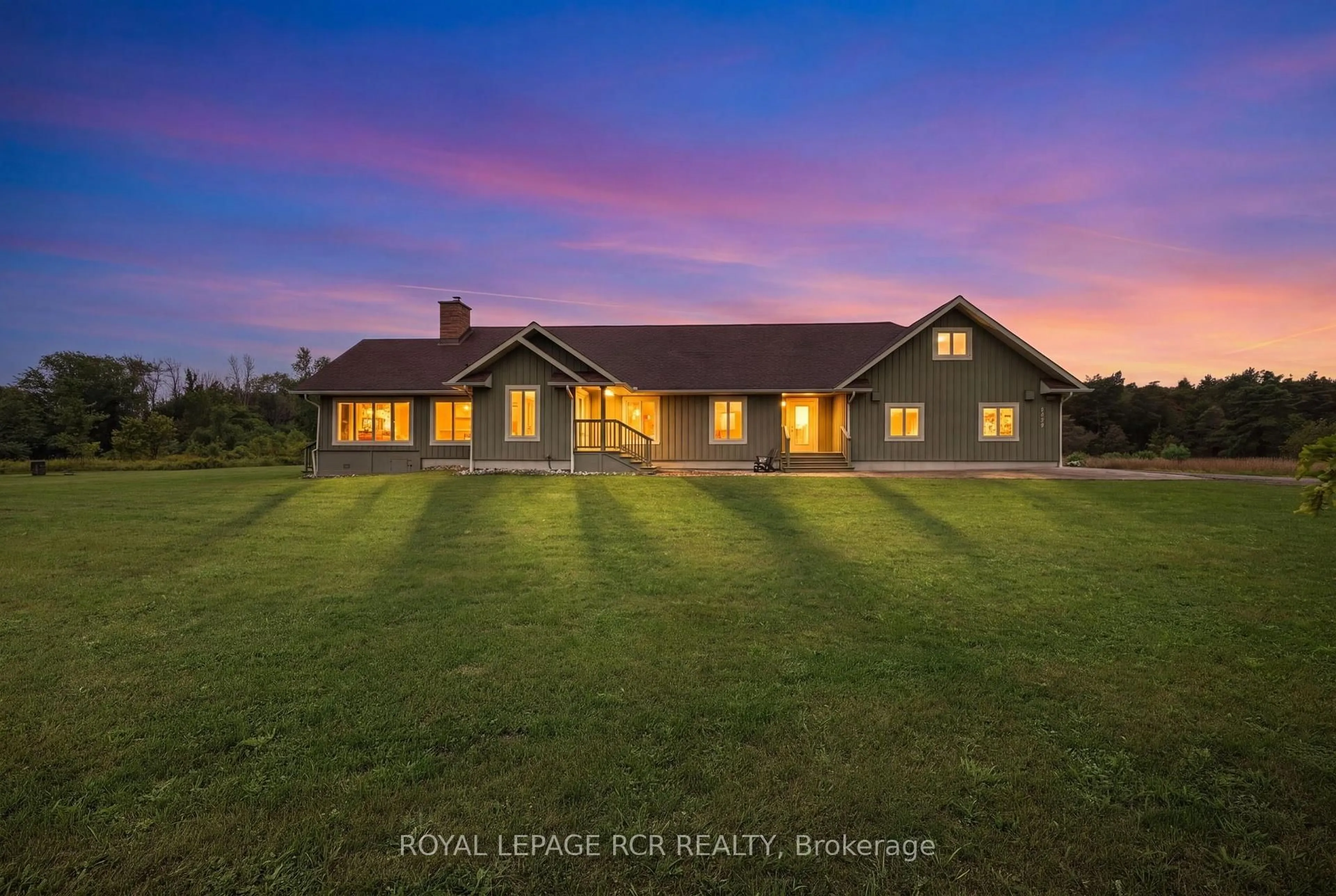 A pic from outside/outdoor area/front of a property/back of a property/a pic from drone, building for 2192 Atkinson Rd, Springwater Ontario L0L 2K0