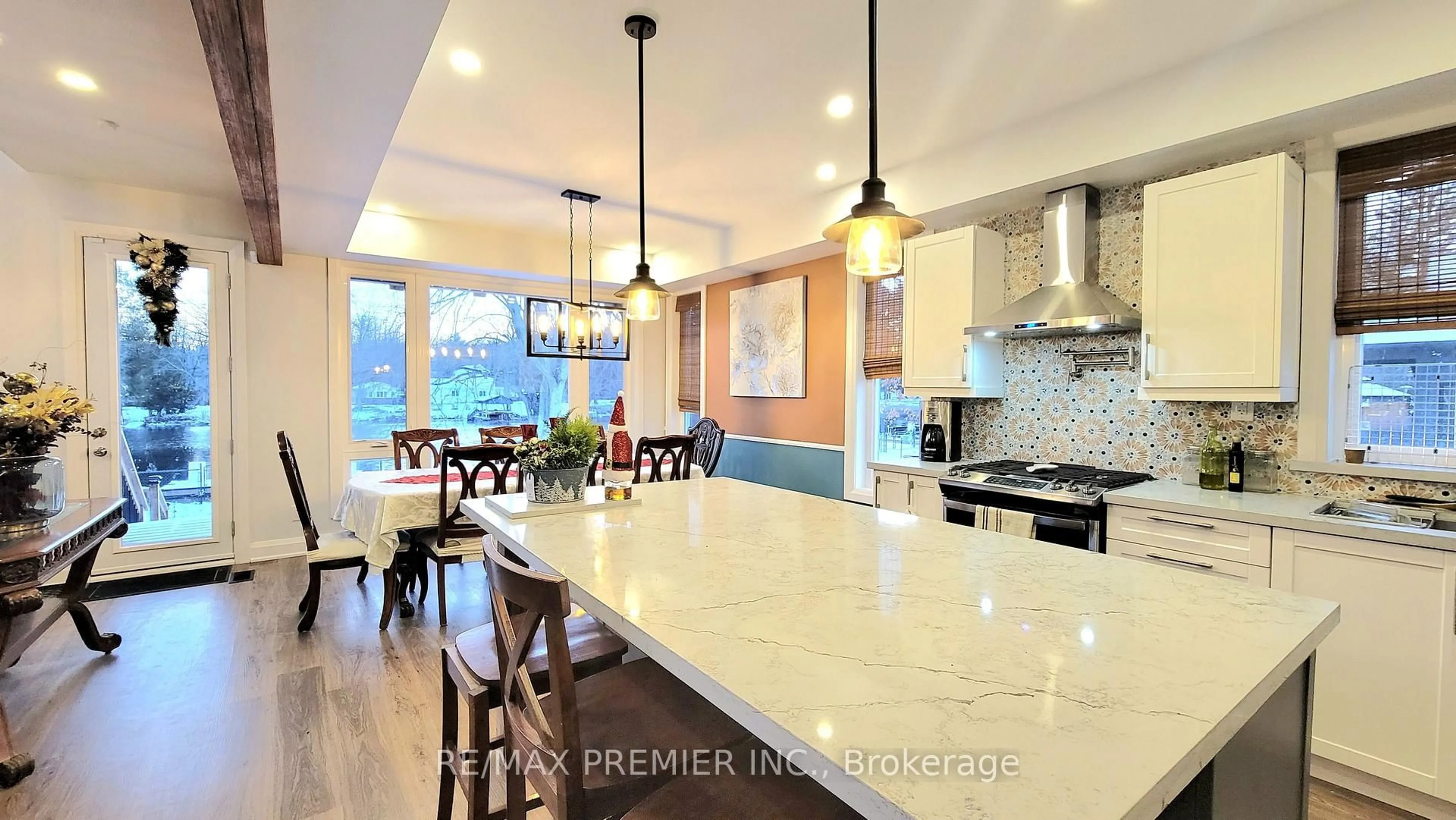 Open concept kitchen, ceramic/tile floor for 1651 Peninsula Pt Rd, Severn Ontario P0E 1N0
