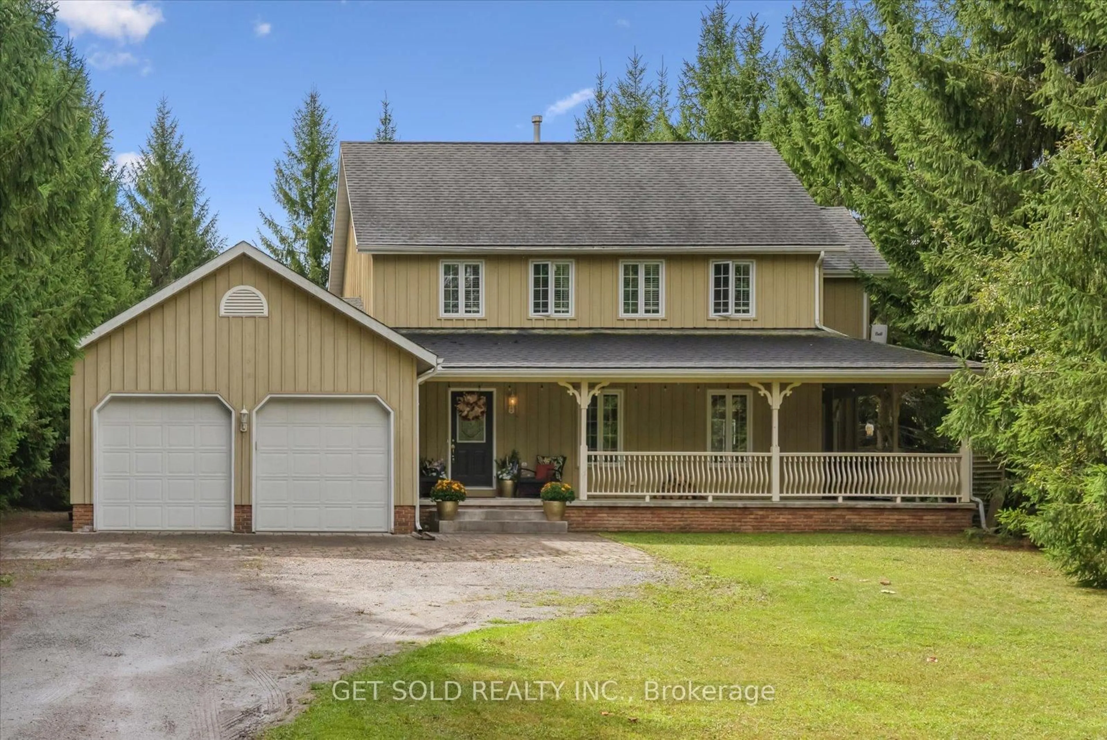 A pic from outside/outdoor area/front of a property/back of a property/a pic from drone, street for 77 Simcoe Rd, Ramara Ontario L0K 1B0
