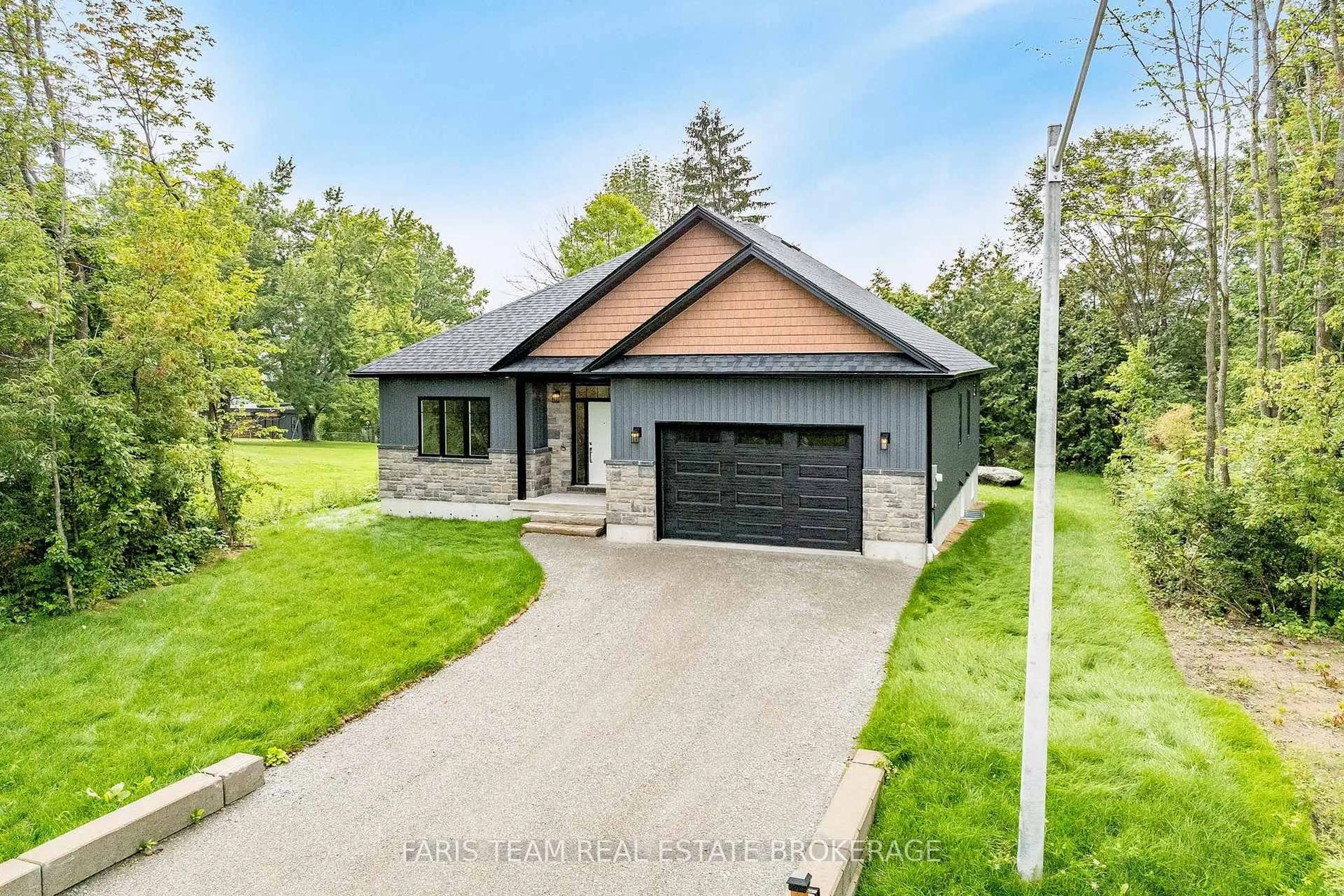 Home with brick exterior material, street for 45 Sheppard St, Severn Ontario L0K 1E0