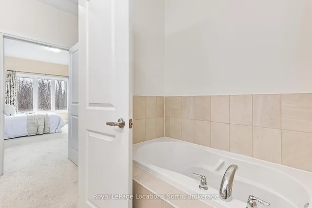 68 Kari Cres, Collingwood 4