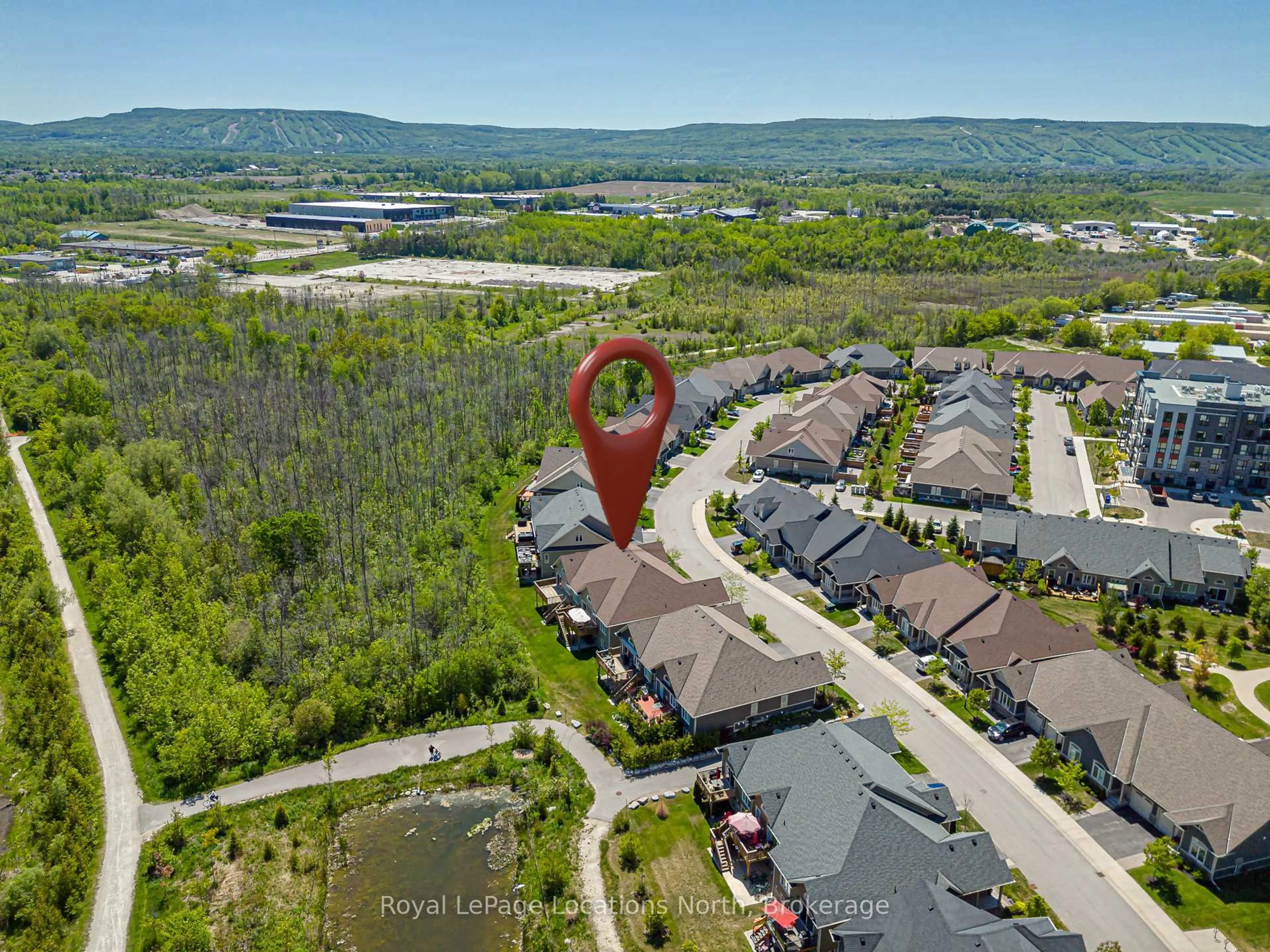 A pic from outside/outdoor area/front of a property/back of a property/a pic from drone, water/lake/river/ocean view for 68 Kari Cres, Collingwood Ontario L9Y 0Z7