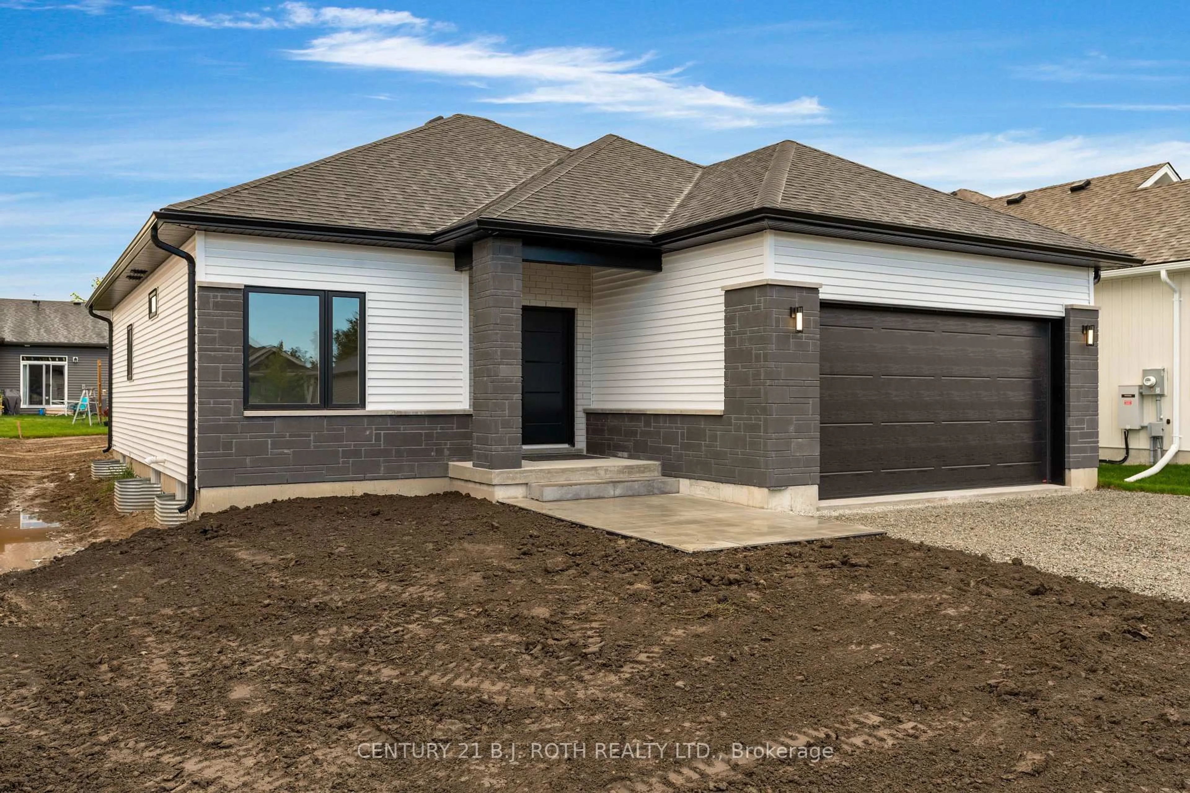 Home with brick exterior material, street for 29 Harold Ave, Severn Ontario L0K 1E0