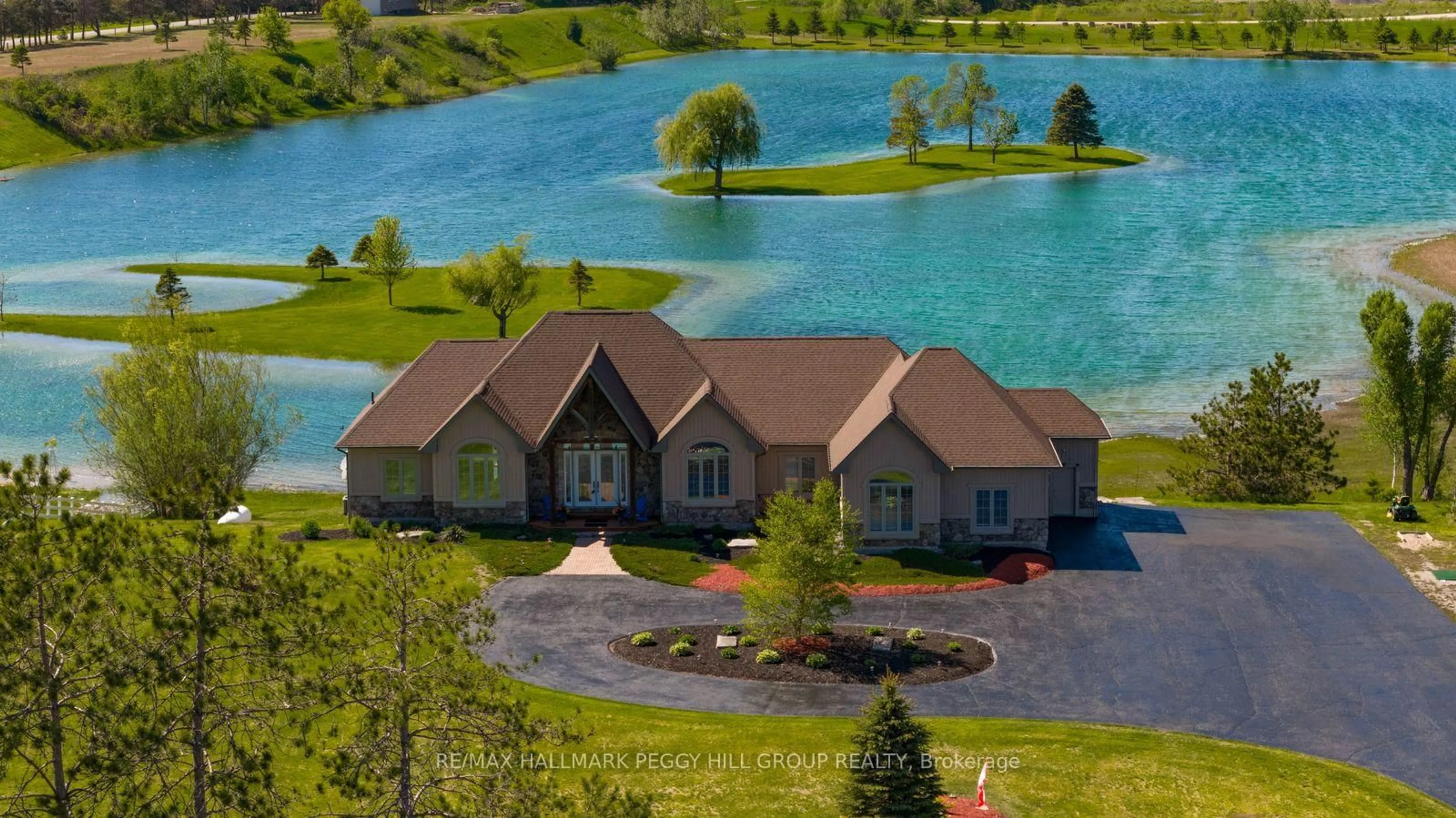 A pic from outside/outdoor area/front of a property/back of a property/a pic from drone, water/lake/river/ocean view for 1372 Division Rd, Severn Ontario L3V 0X8