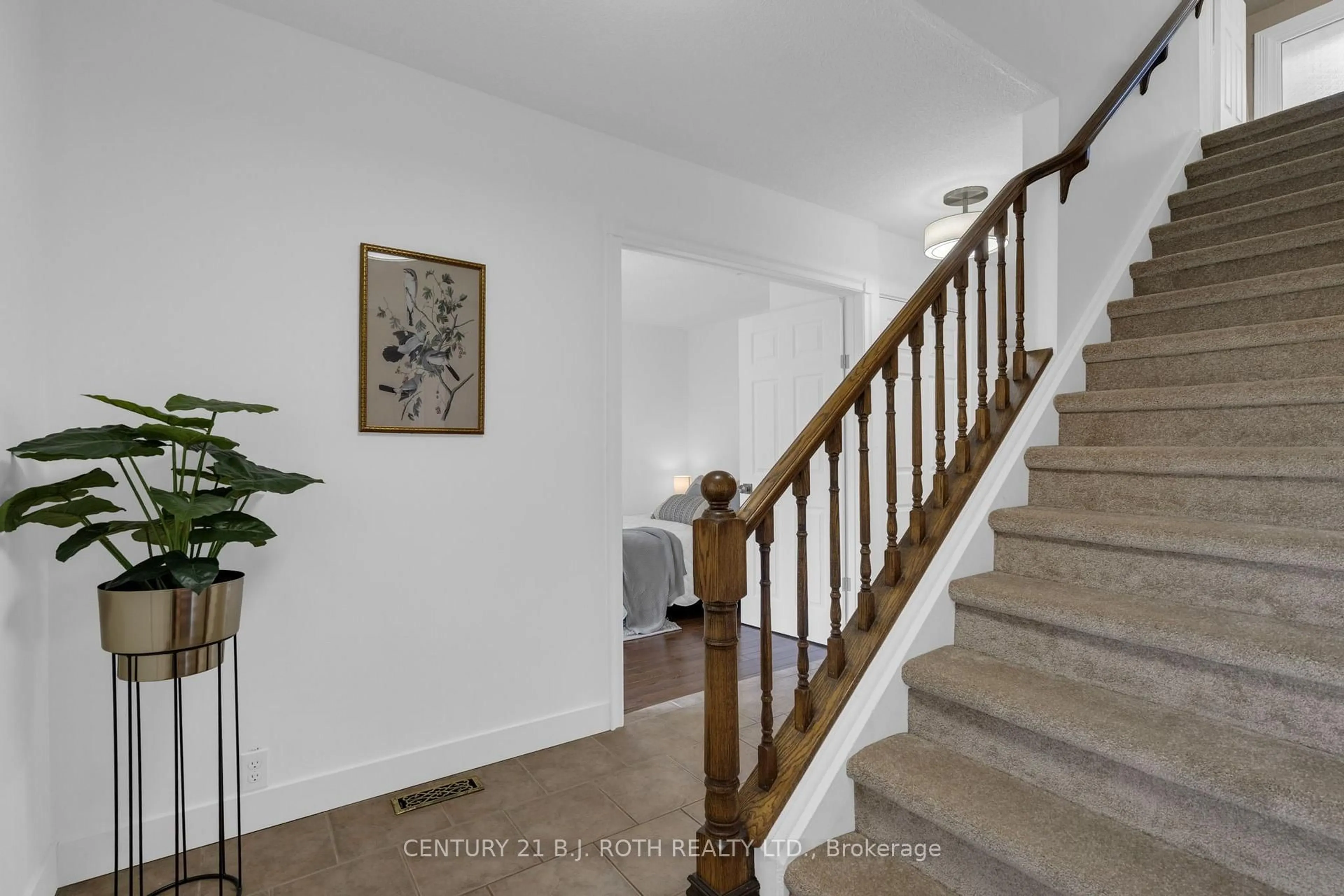 Unknown for 63 Oren Blvd, Barrie Ontario L4N 4P5