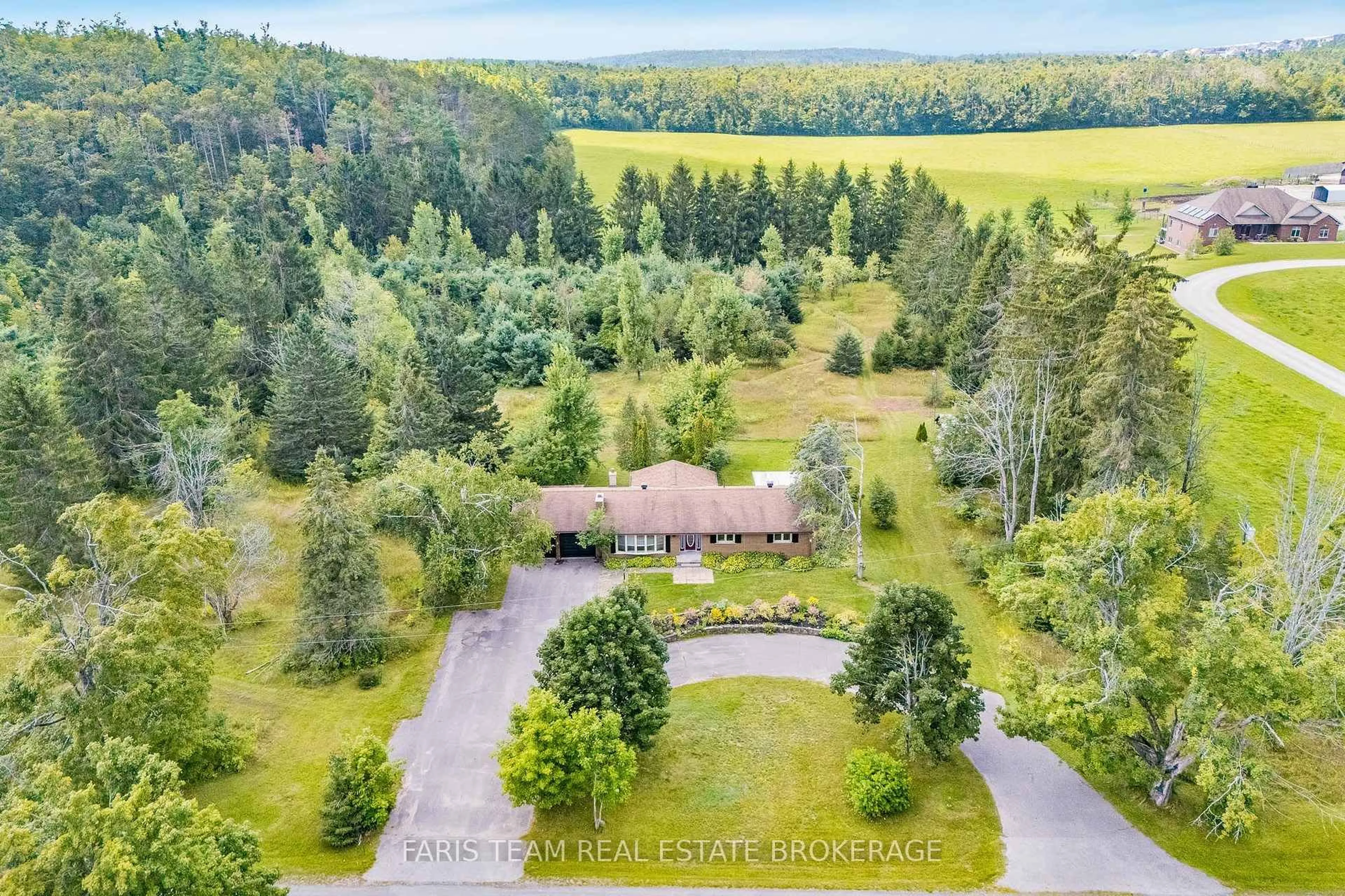 A pic from outside/outdoor area/front of a property/back of a property/a pic from drone, forest/trees view for 2536 4th Line, Oro-Medonte Ontario L0L 2L0