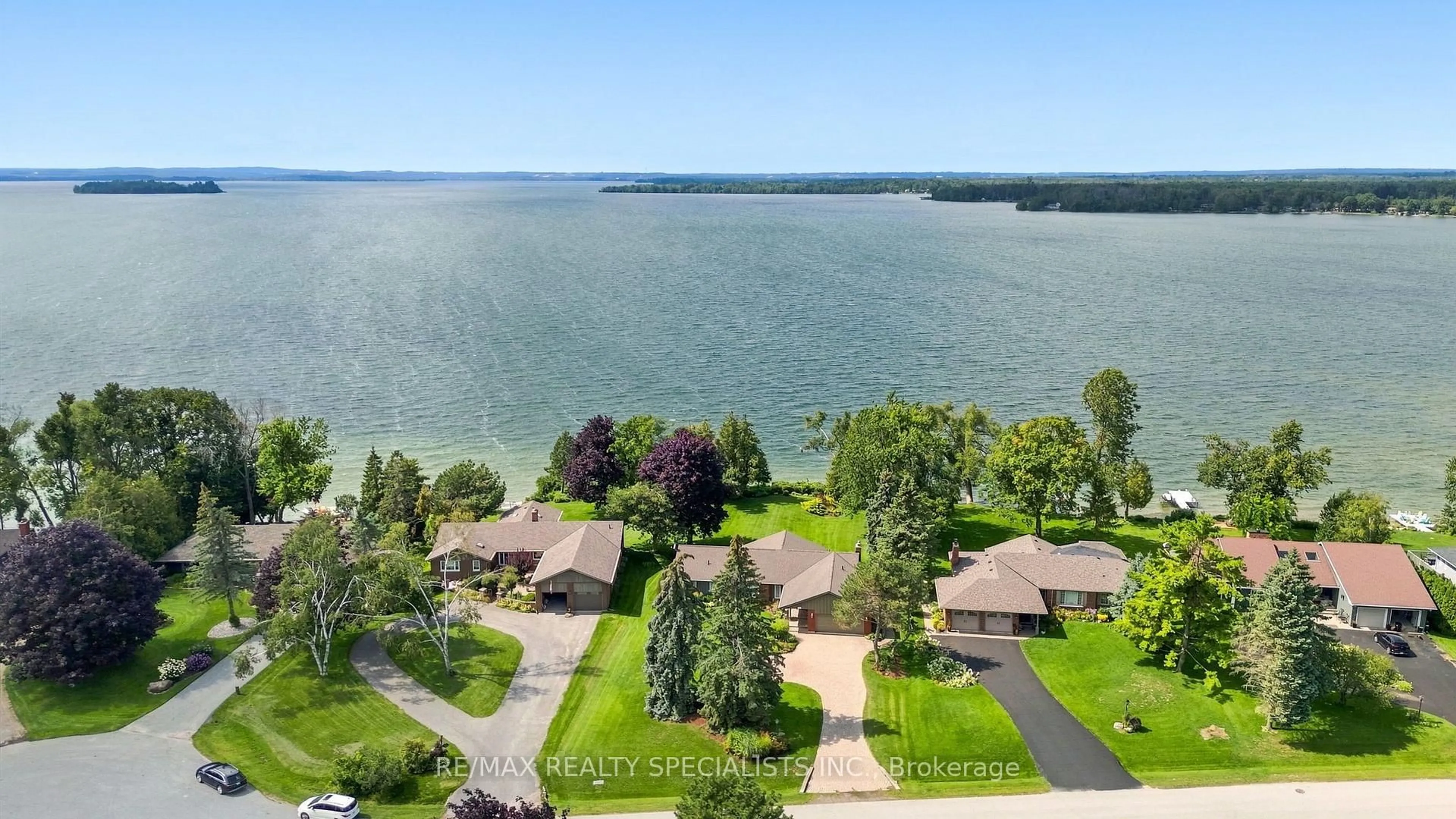 A pic from outside/outdoor area/front of a property/back of a property/a pic from drone, water/lake/river/ocean view for 36 Thicketwood Pl, Ramara Ontario L0K 1B0