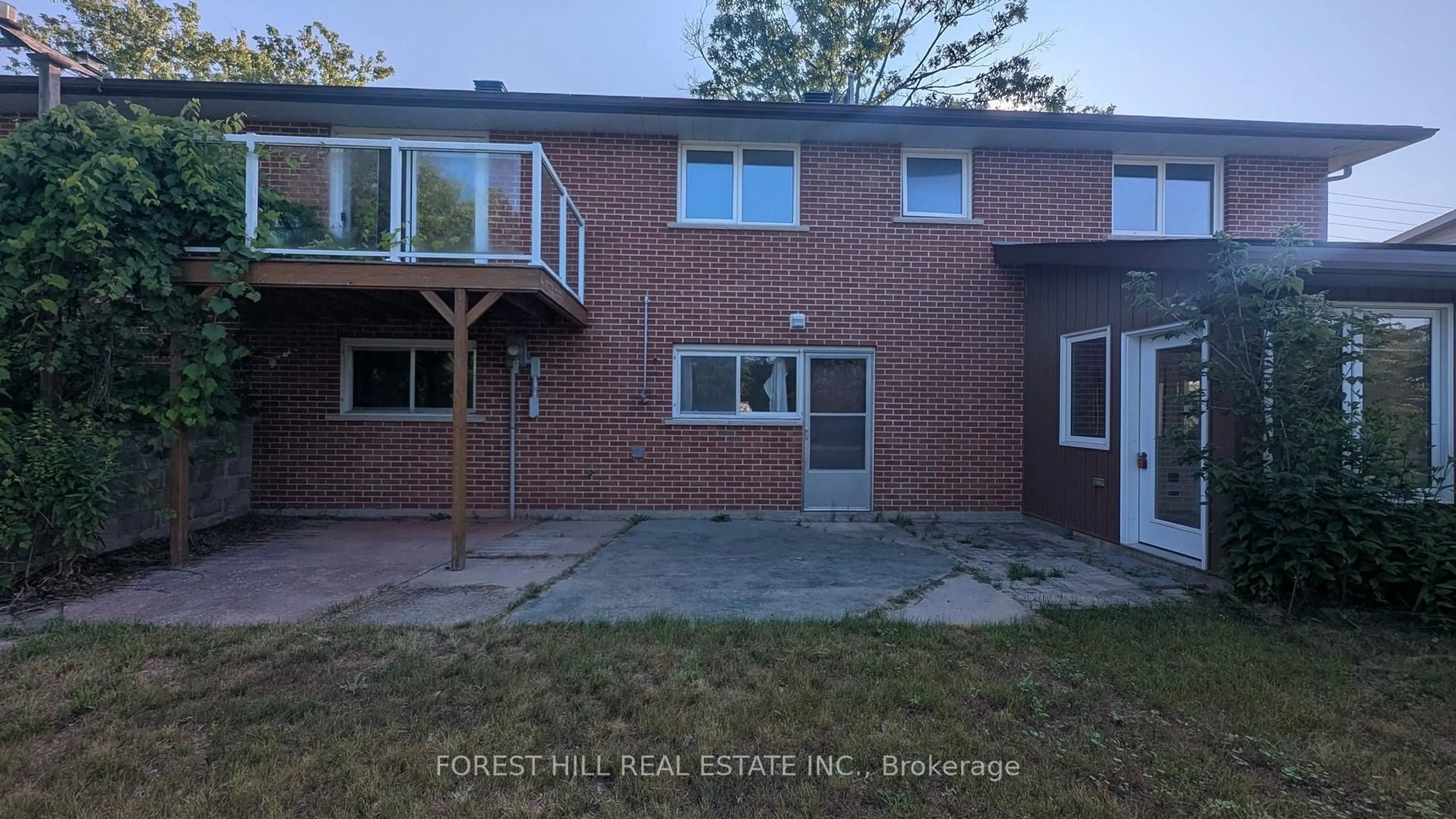 Home with brick exterior material, street for 144 Miller Dr, Barrie Ontario L4N 9X3