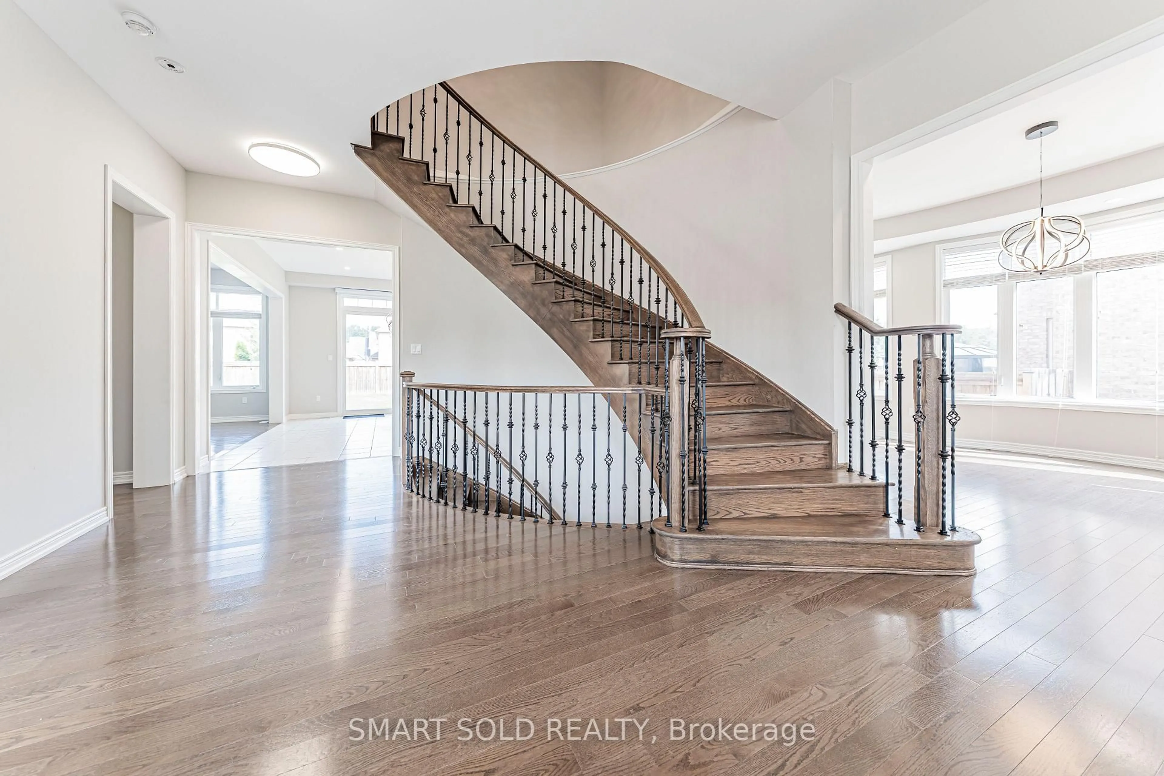 Unknown for 56 Redmond Cres, Springwater Ontario L9X 2A2