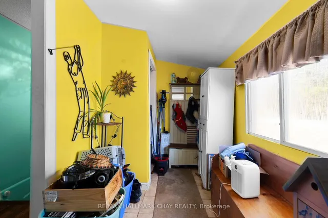 2121 Klondike Park Rd, Wasaga Beach 5