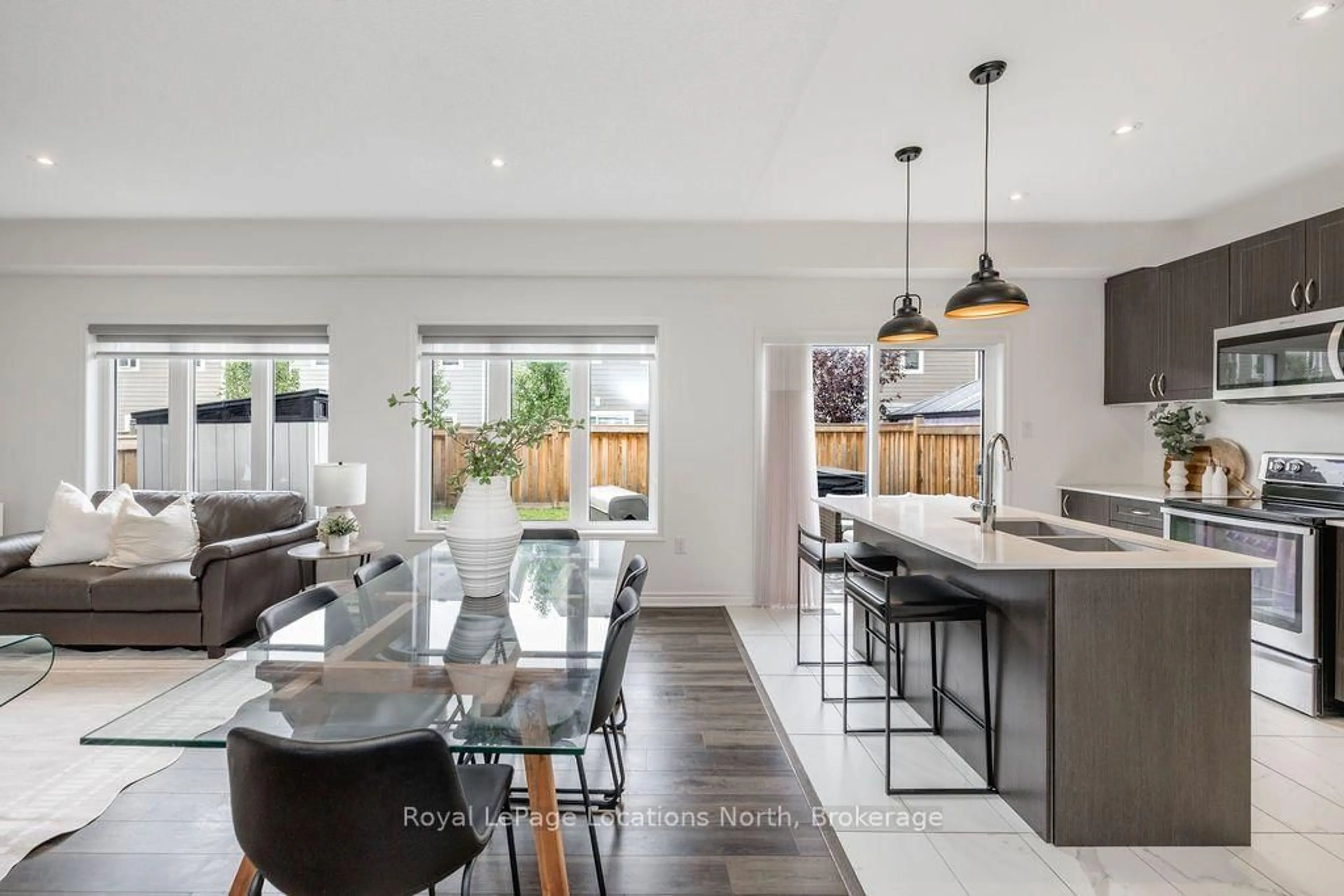 Contemporary kitchen, ceramic/tile floor for 11 Catamaran Dr, Wasaga Beach Ontario L9Z 0J2