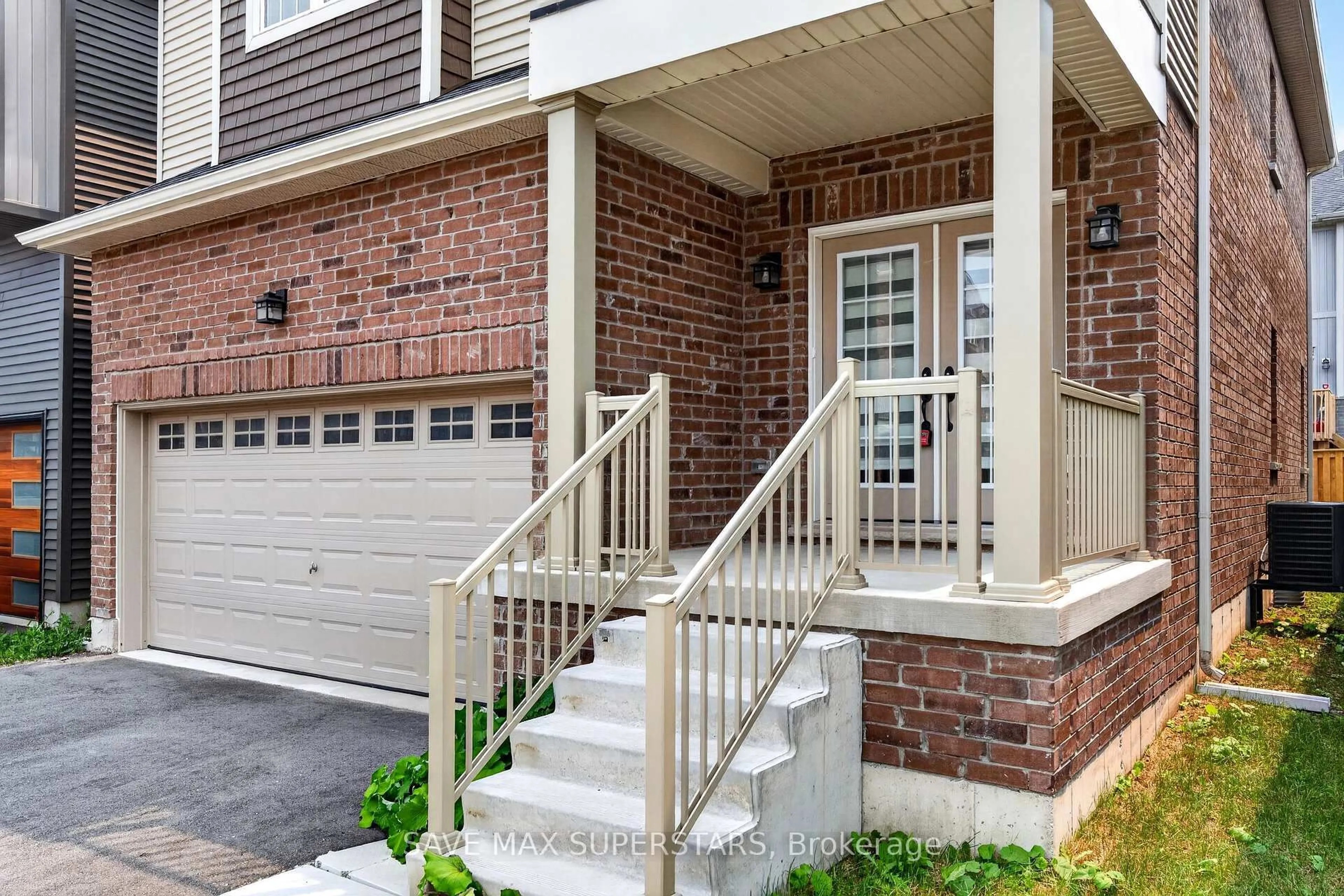 Home with brick exterior material, street for 59 Wheatfield Rd, Barrie Ontario L9J 0T4